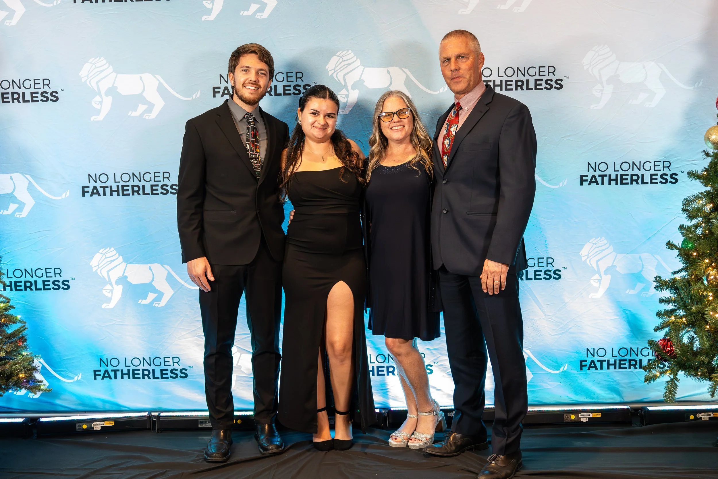 NLF 2025 Gala Portraits-88.jpg