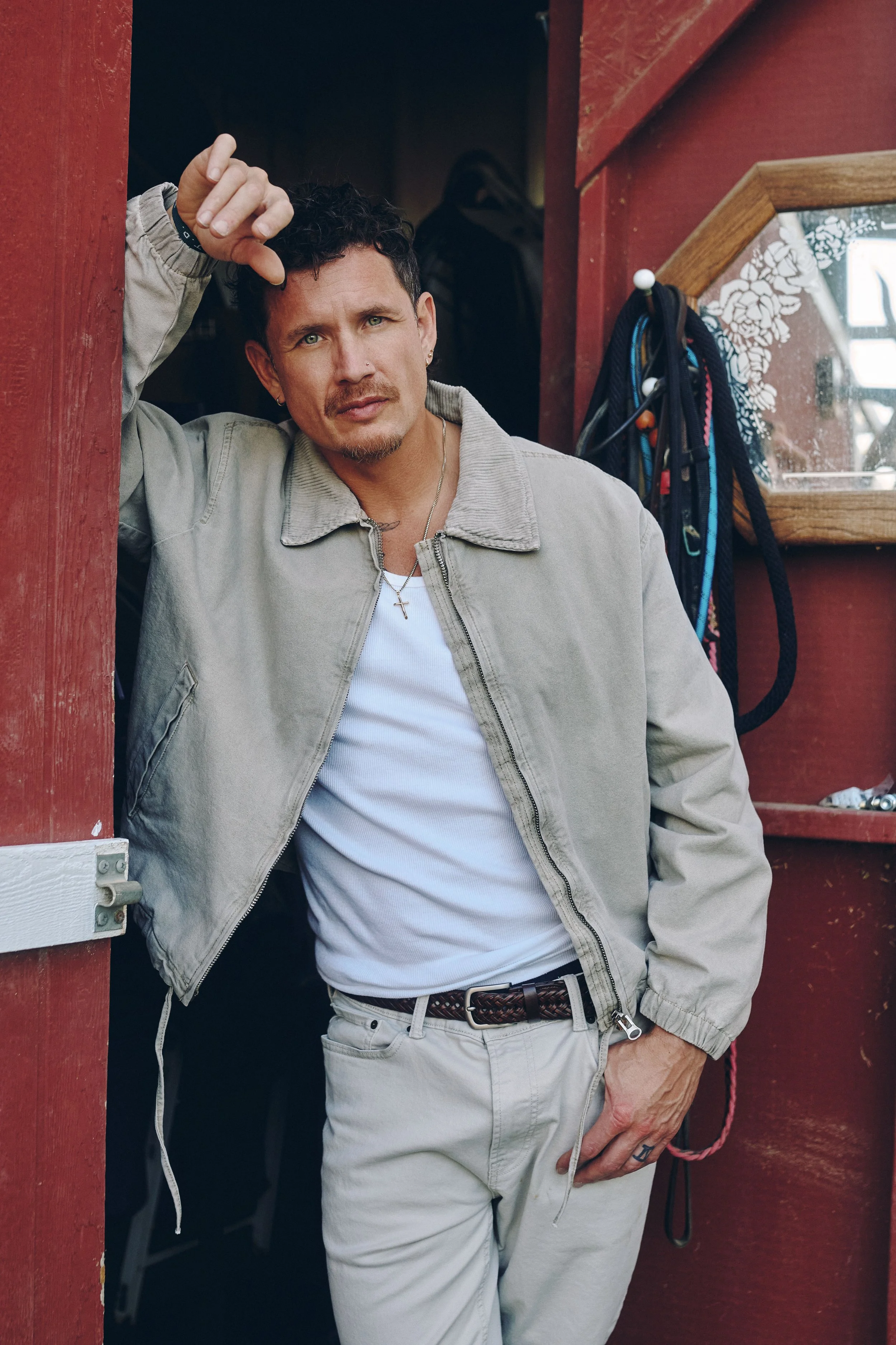 michael-ketterer-james-davis-ii-orange-county-fashion-photographer-barn-editorial-portrait.jpg