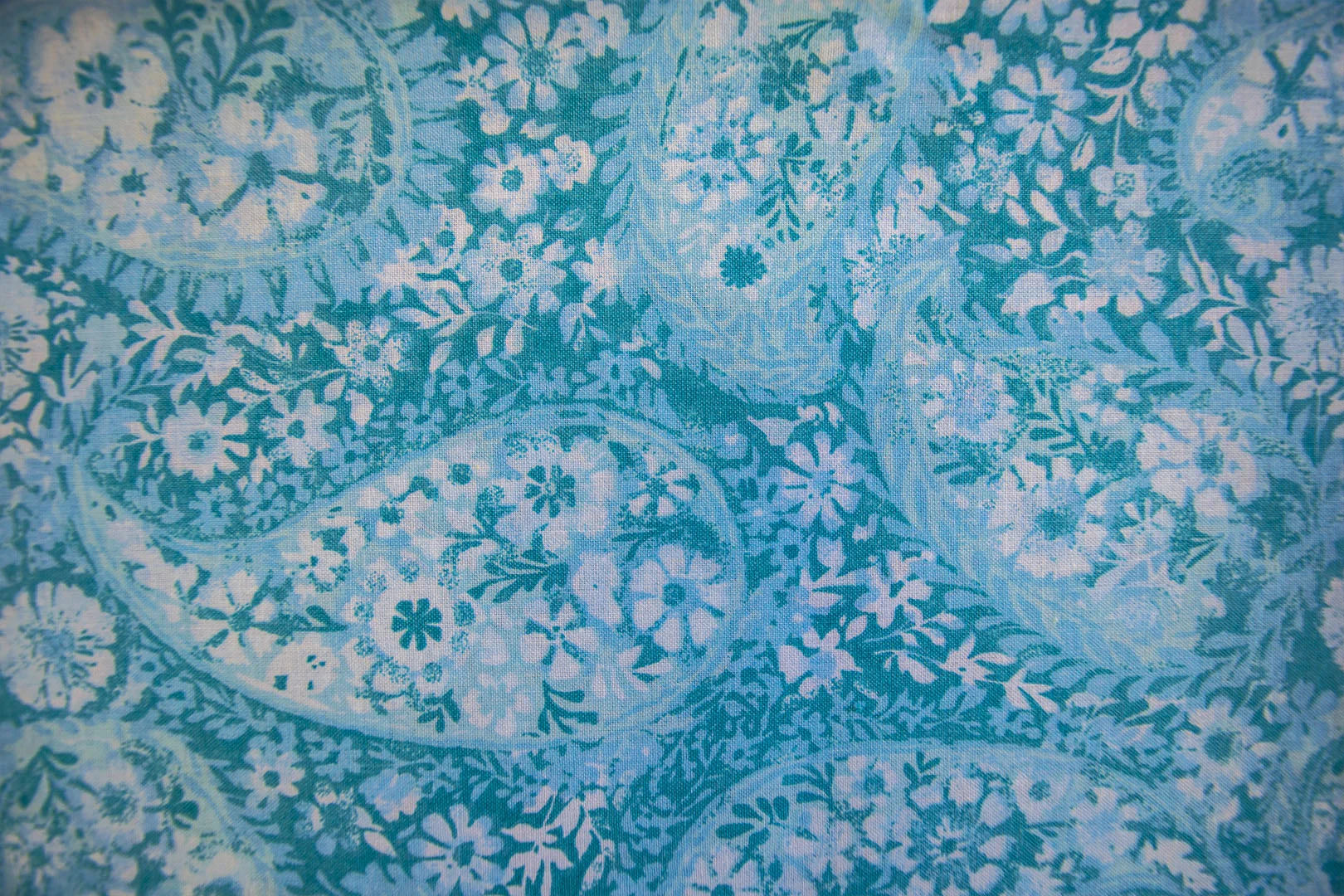 219_49374_turquoise