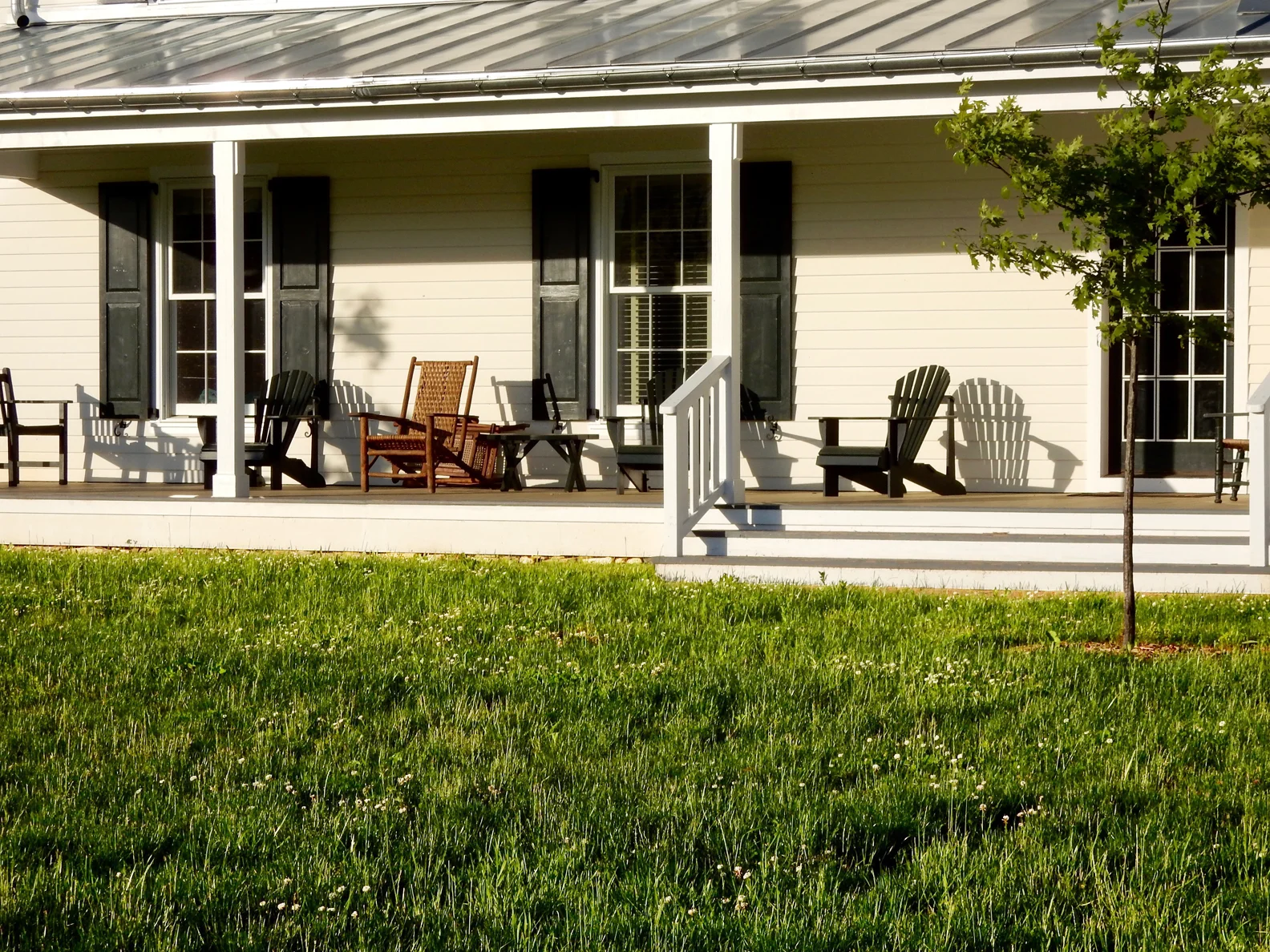 LW-porch.jpg