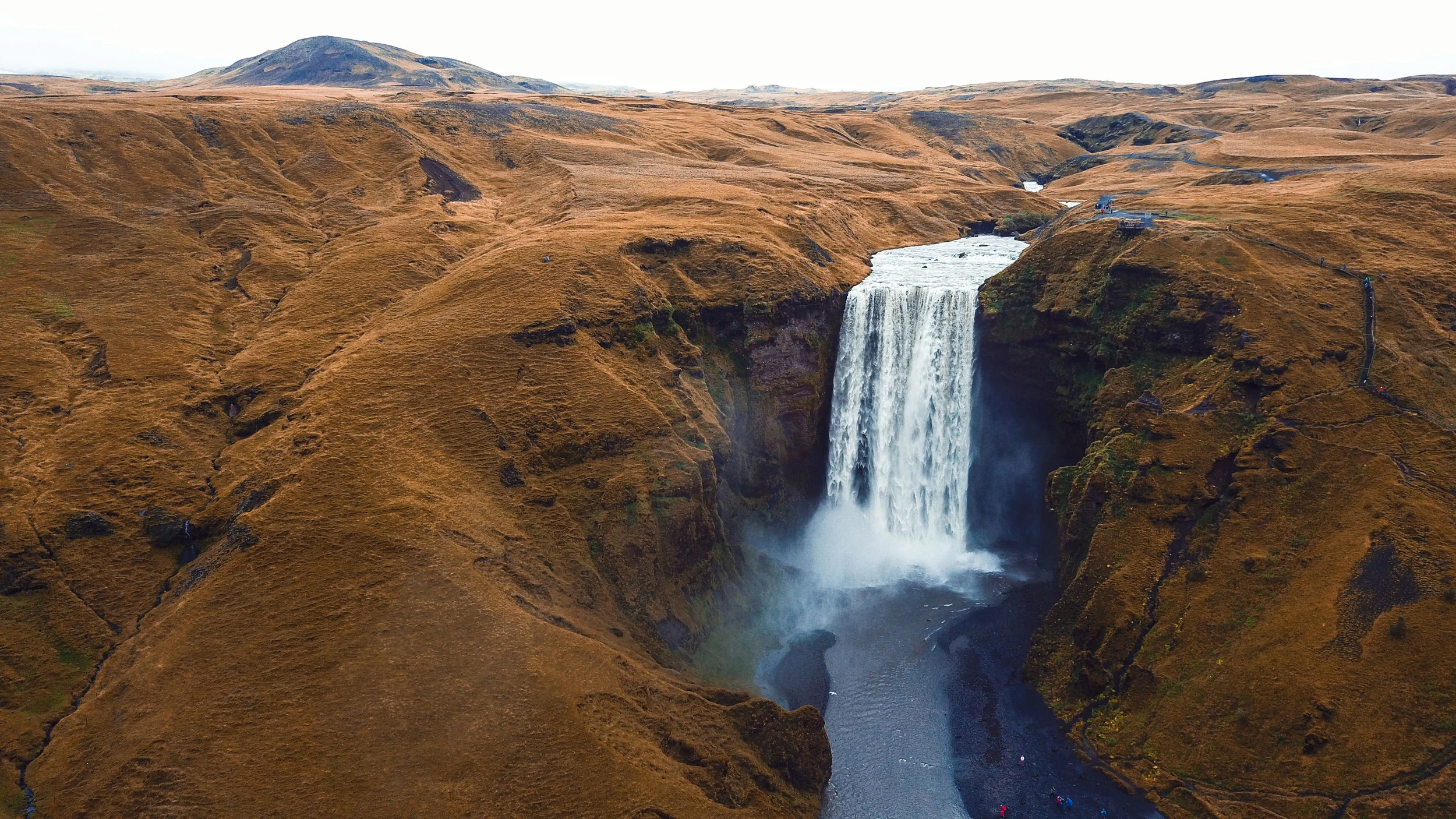 iceland _drone_sfc_09191759.jpg