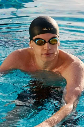 Dive in Style: Why Matte Swimming Caps Are Making Waves