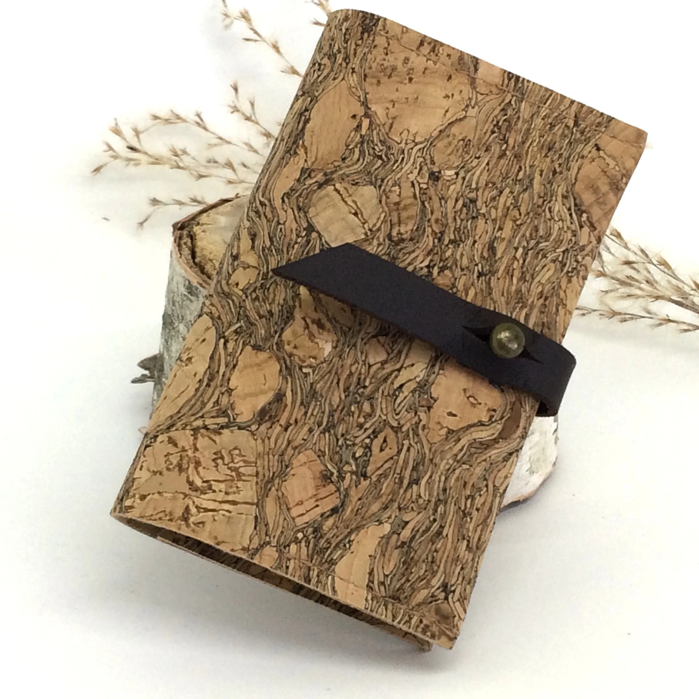 The Everything Cork Wallet In Natural & Black Elisabetta Studio