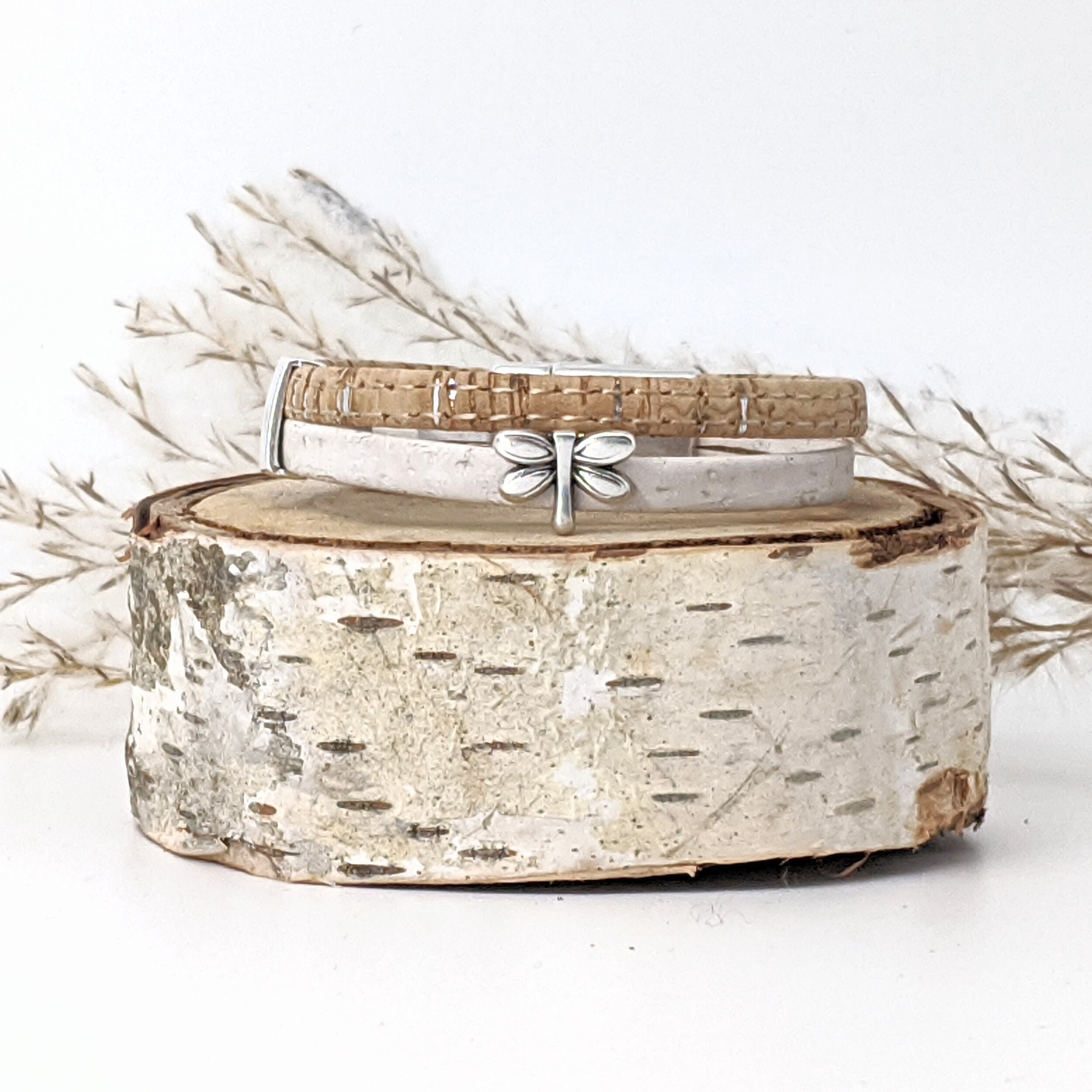 Classic Cork bracelet with silver dragonfly