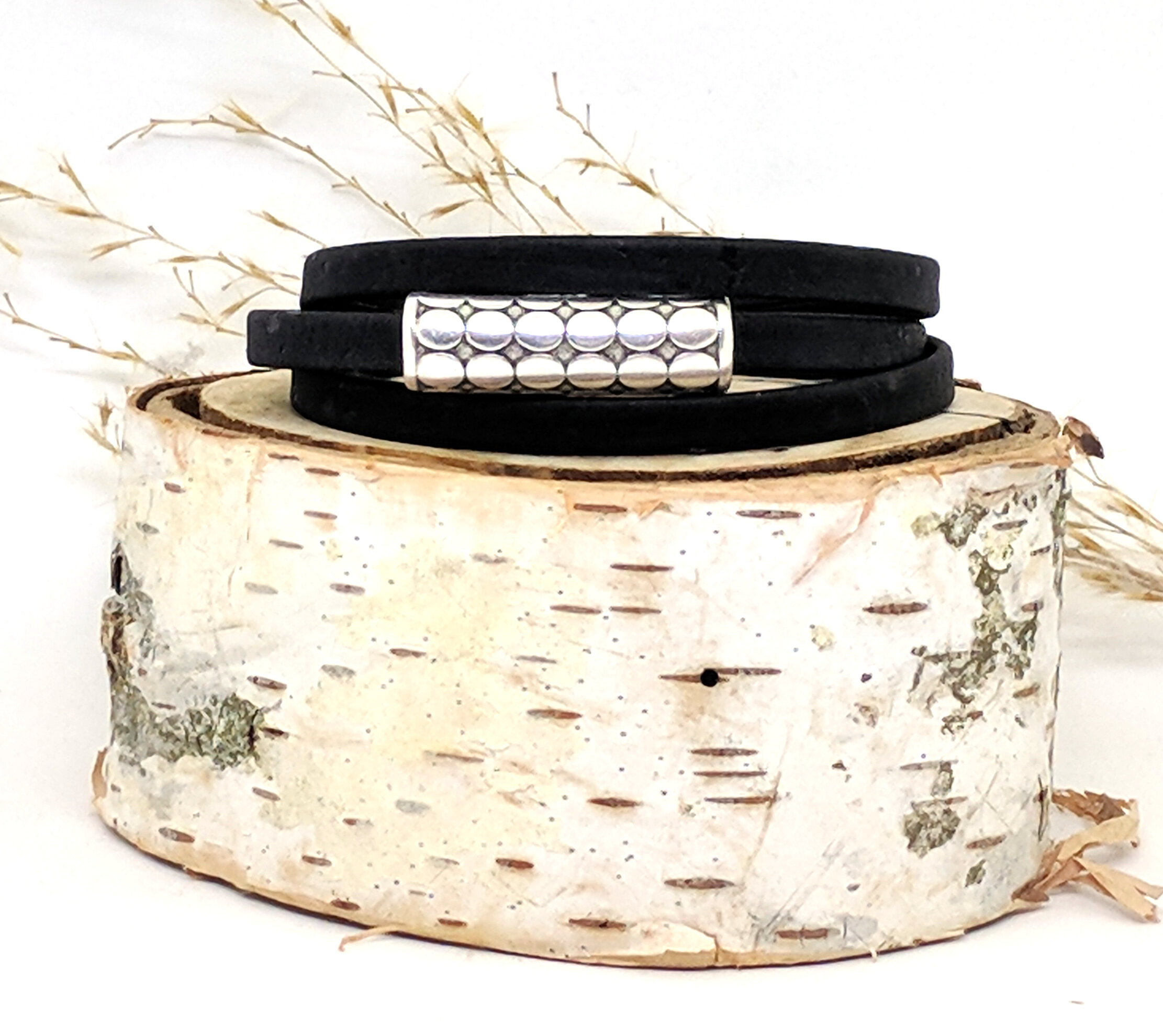 Triple wrap cork bracelet with modern circle accent