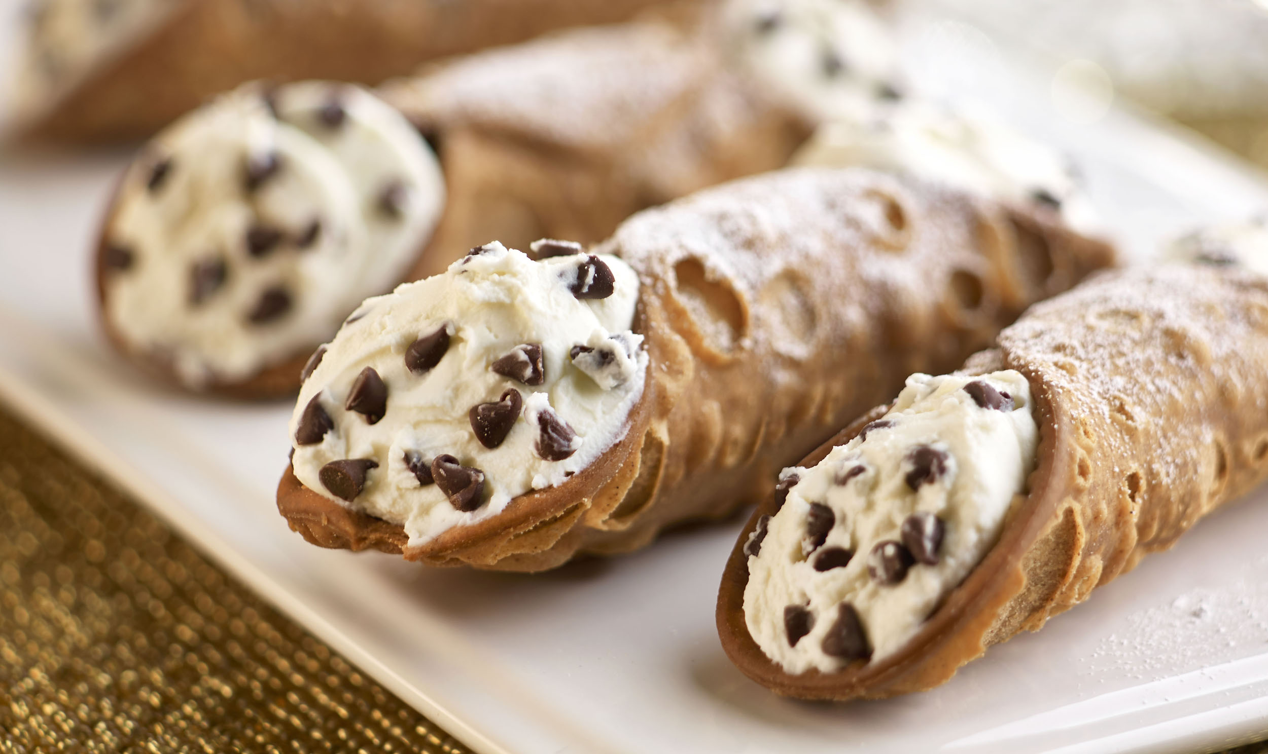 cannoli 1.jpg