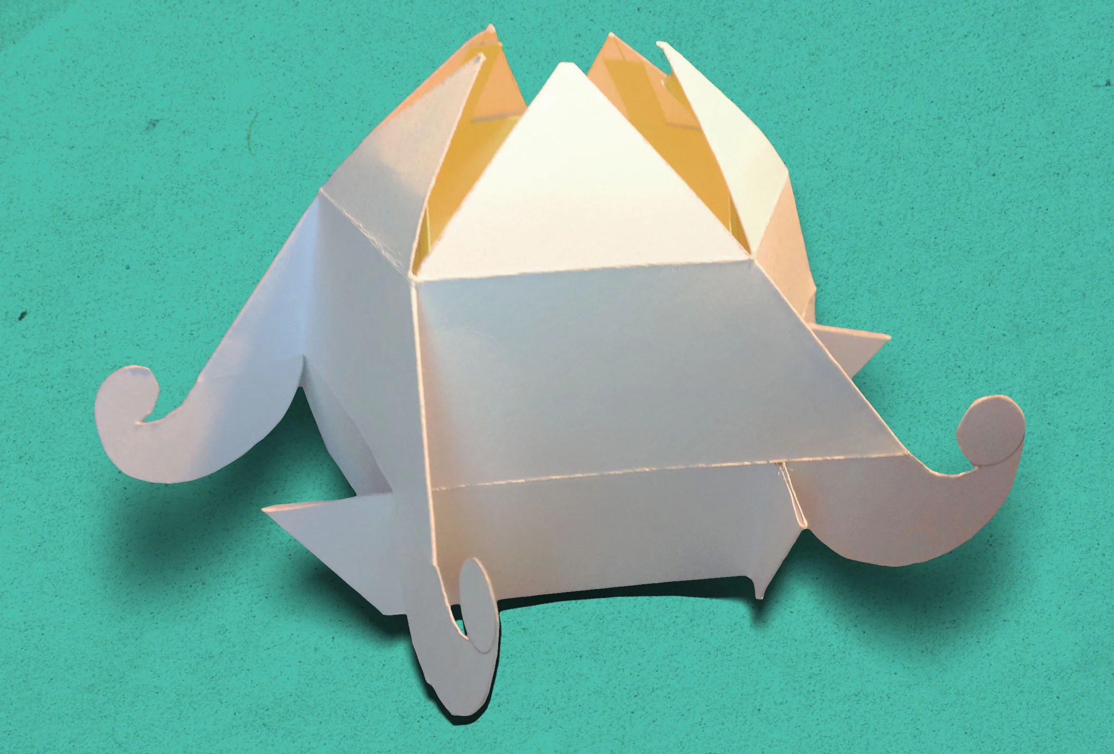 Modelo Empaque de cierre con gravedad