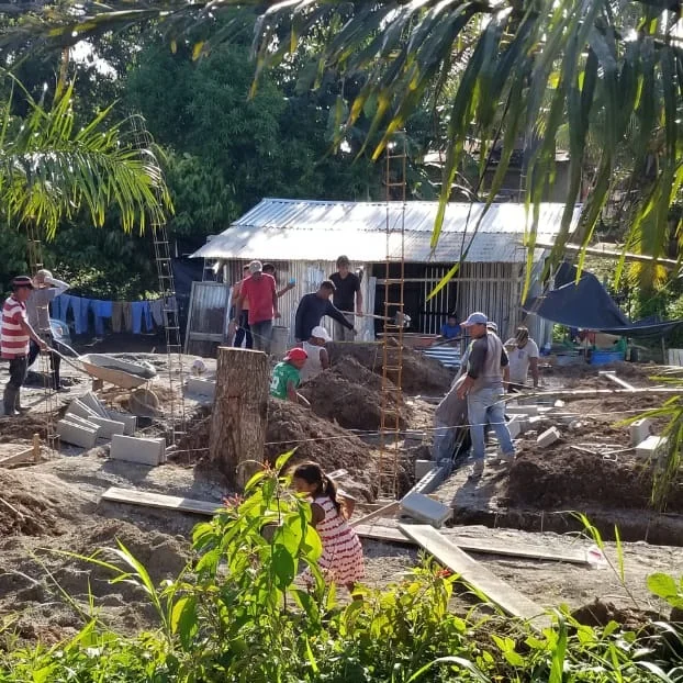 Men working on clearing the land in La Cuchilla for their students to go to school!!!
