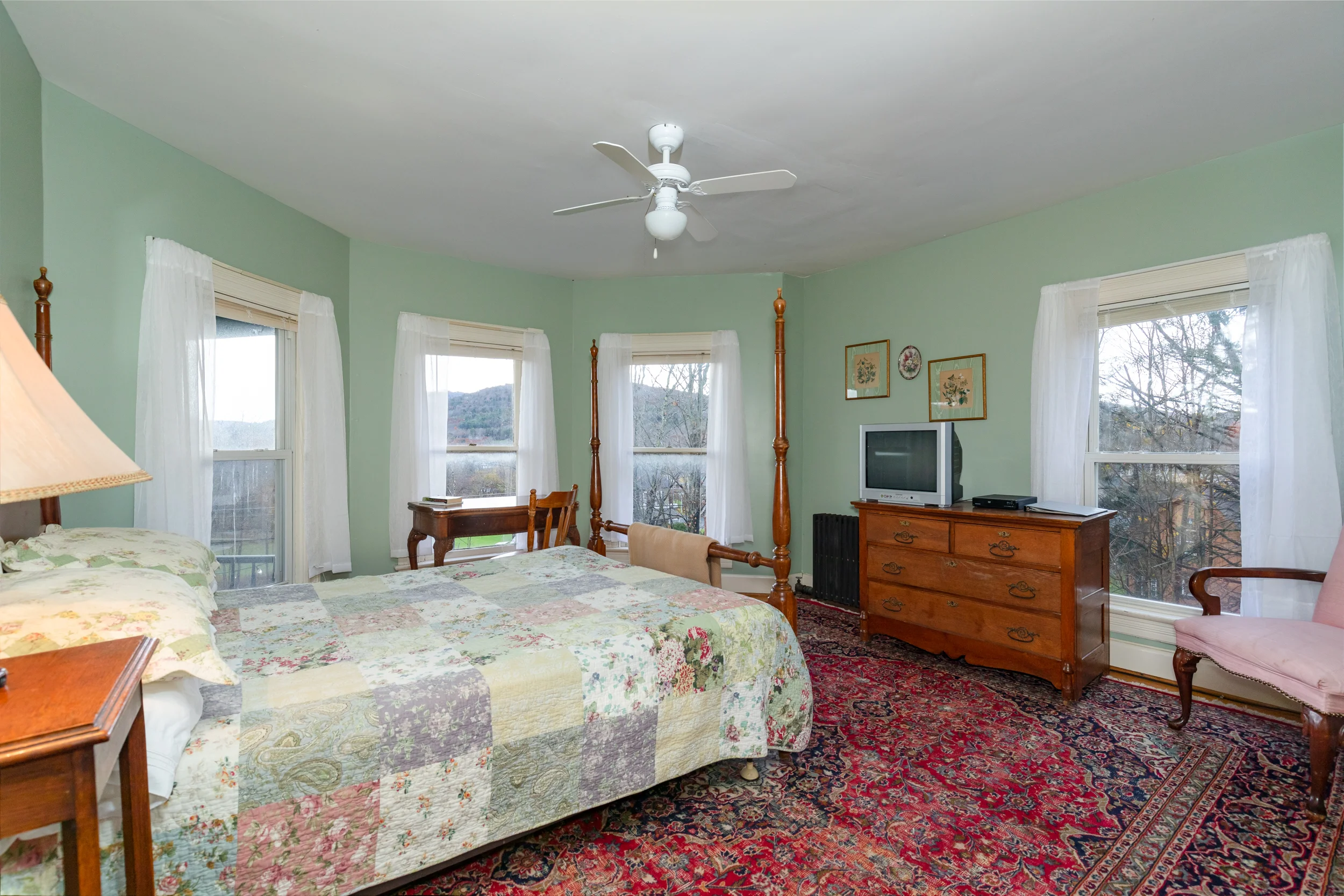 Catskill Lodge - #1 rated B&B in Windham, NY!