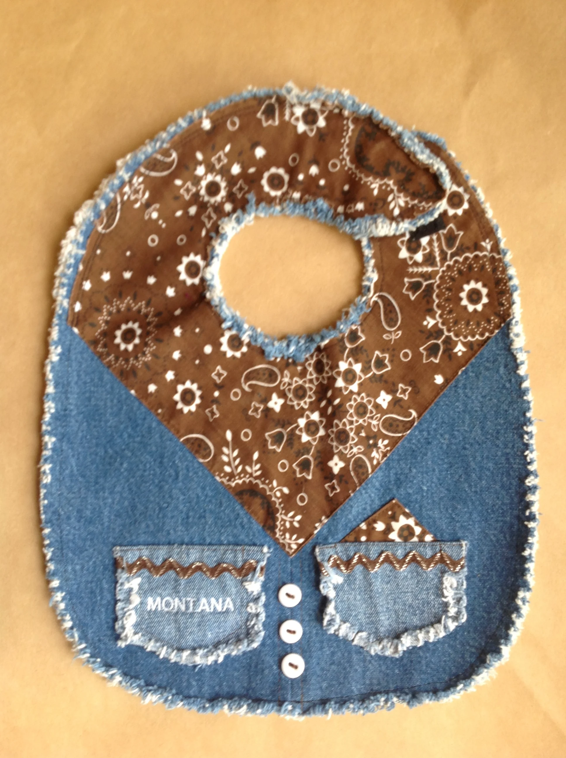 Bib brown.JPG