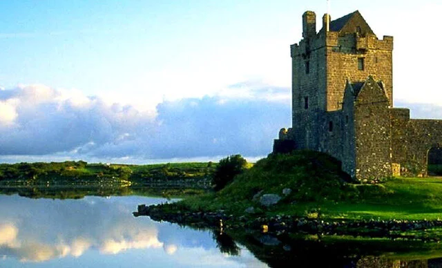 Voices Ireland 2020 A.jpeg