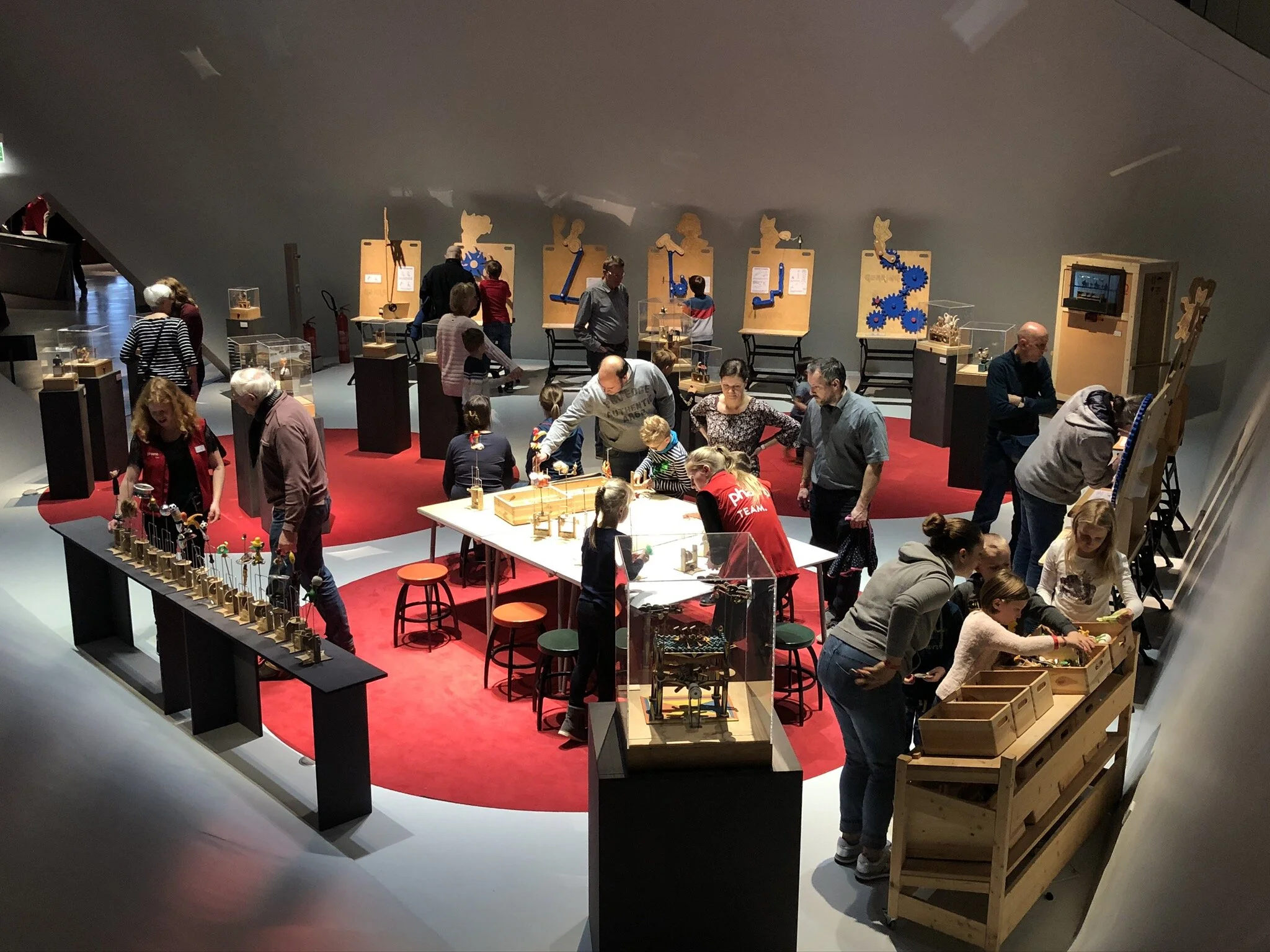 Cabaret Automata at Phaeno Wolfsburg