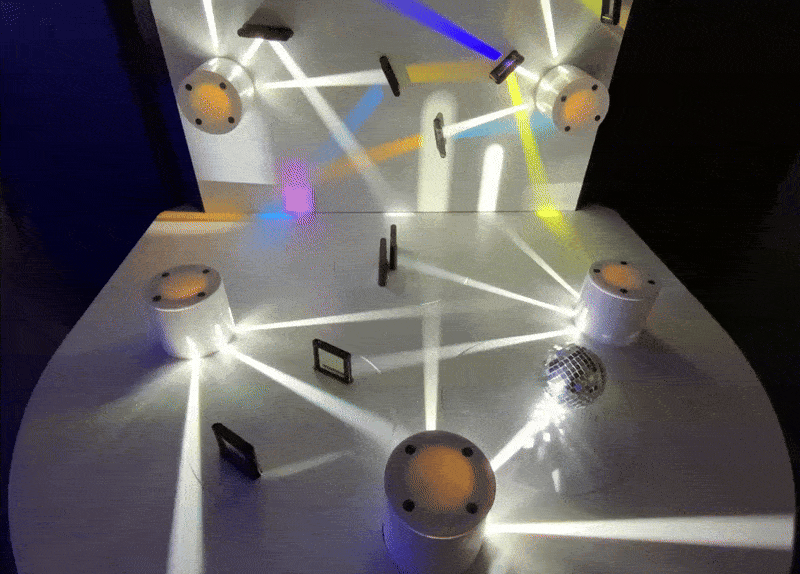 Light &amp; Optics Exhibits On the Floor at Phaeno