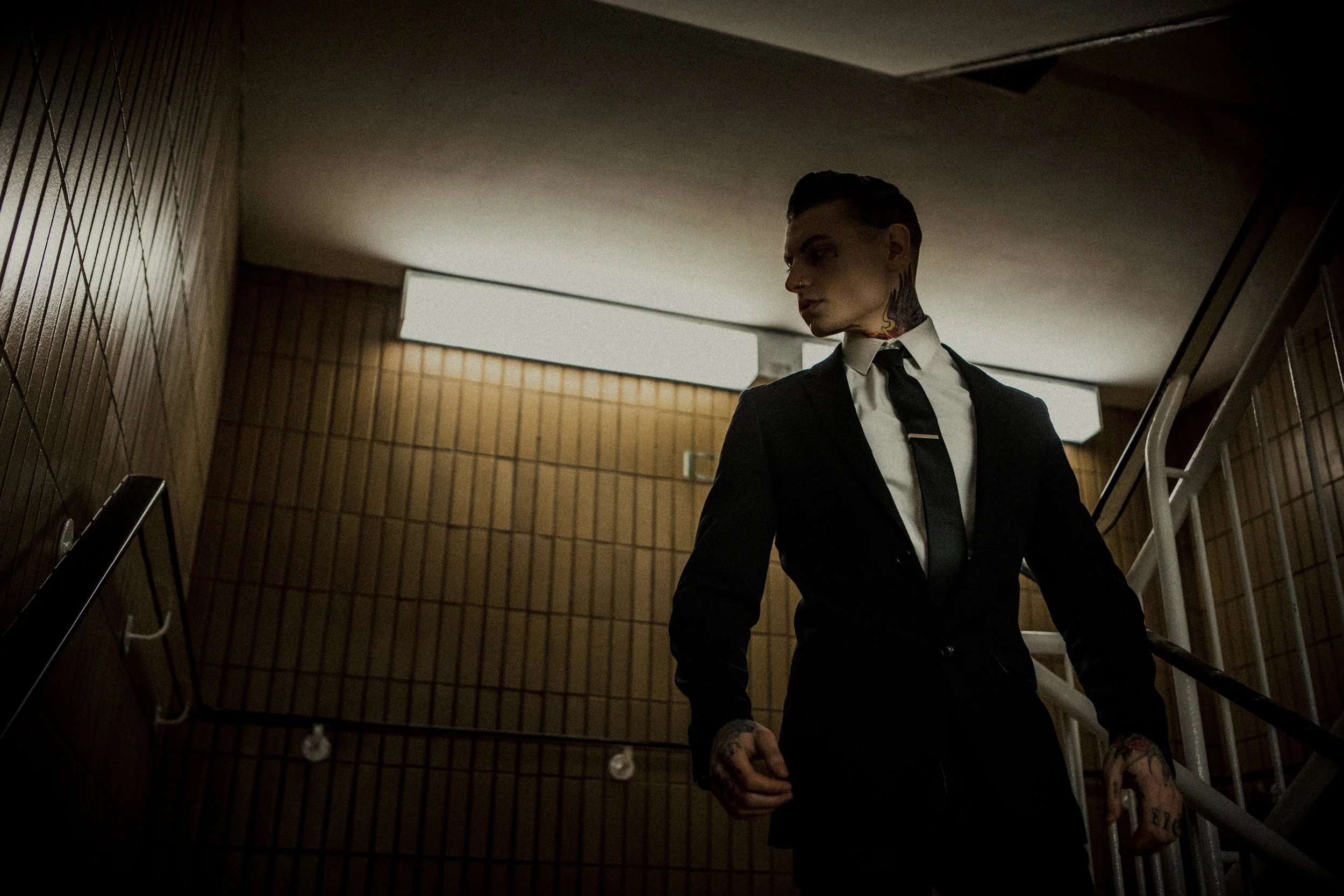 Jord-suit-612.jpg