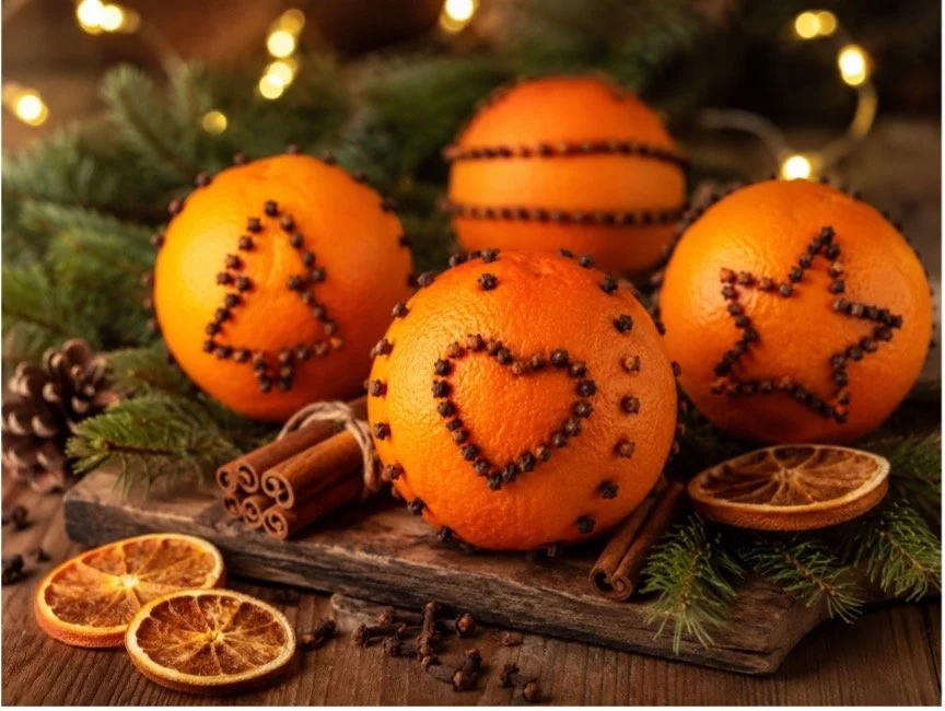 How to Make an Orange Pomander
