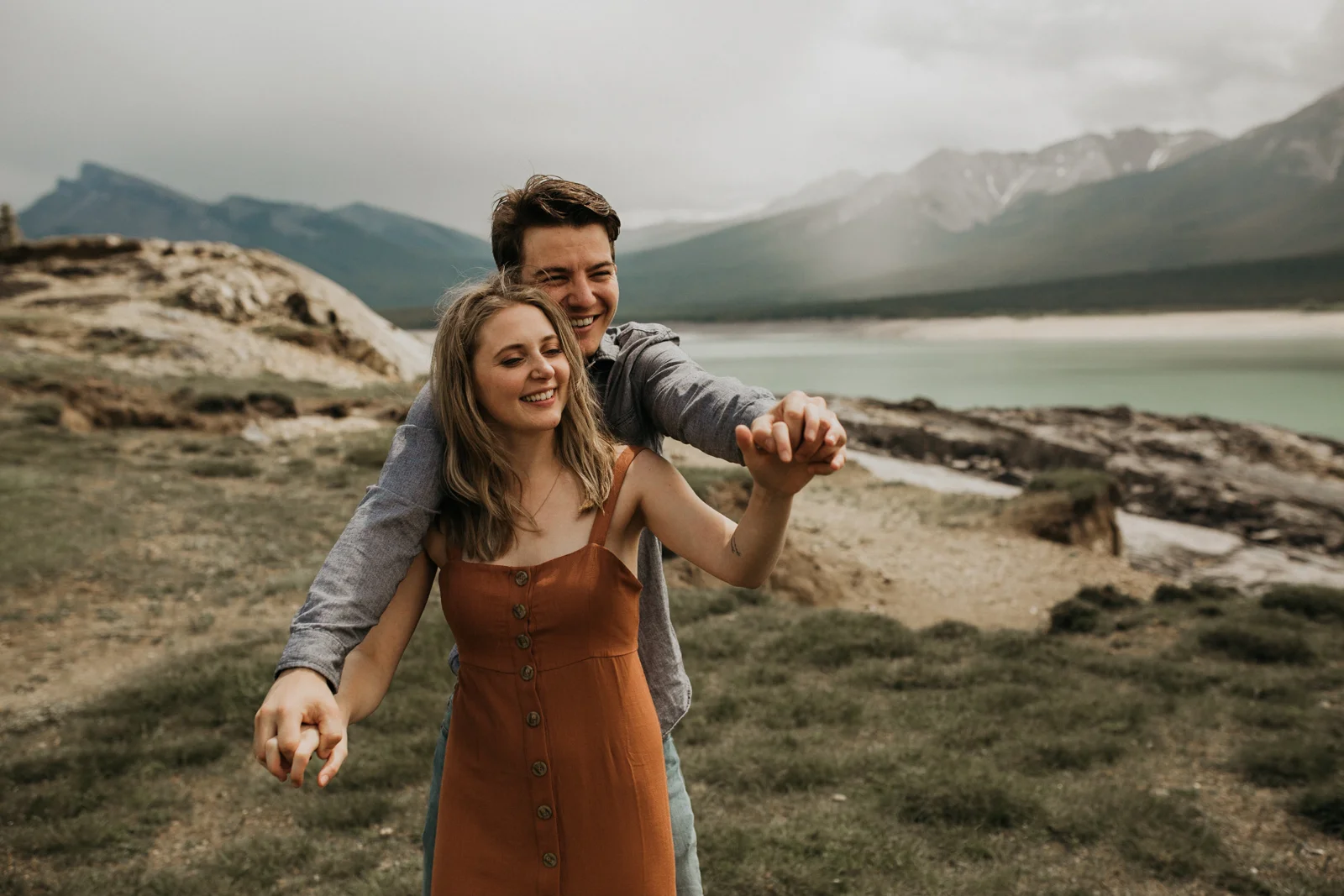 Canmore_Mountain_Engagement_Session-9.jpg