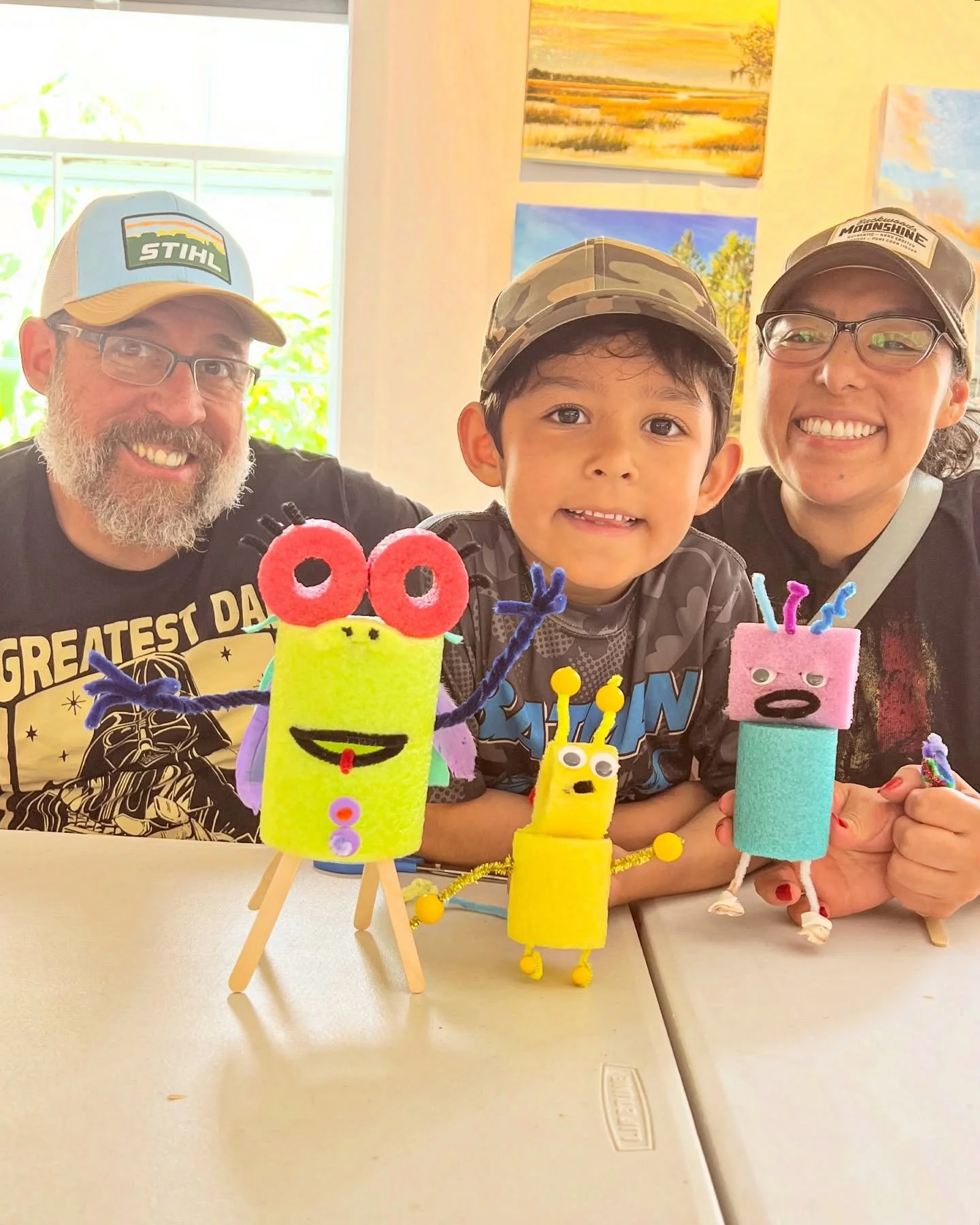 We wanted to share all of the family photos taken today at the end of our workshop entitled Emotional Creatures&rdquo; with one of our local public libraries today! 

@woodburypubliclibraryct kindly presented our workshop for their Color Our World Se