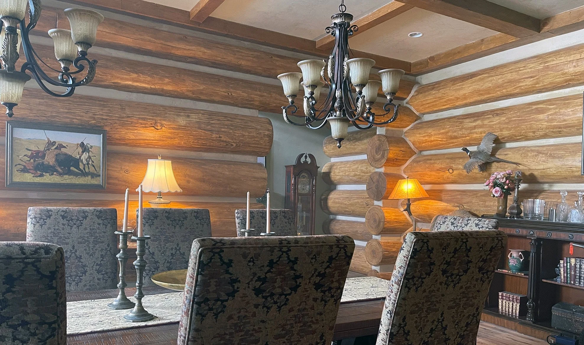 INT TILLERSON RANCH HOUSE - STAGE BUILD