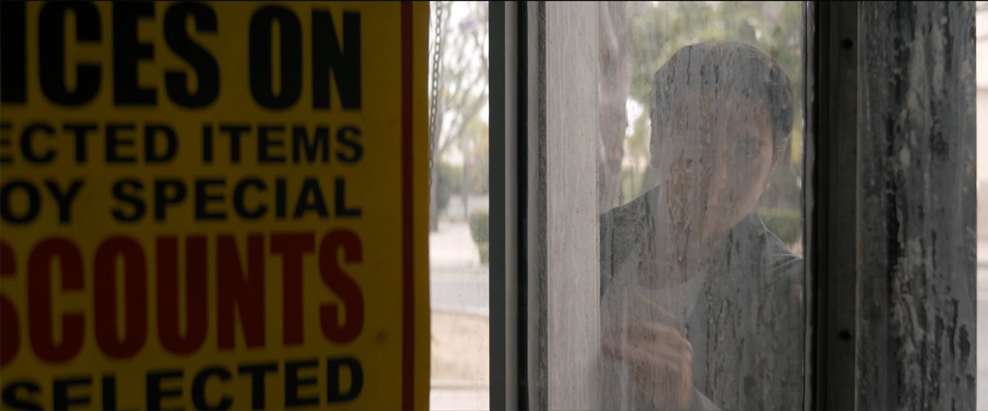 INT / EXT JEWELRY STORE - LOCATION SET ENTRANCE