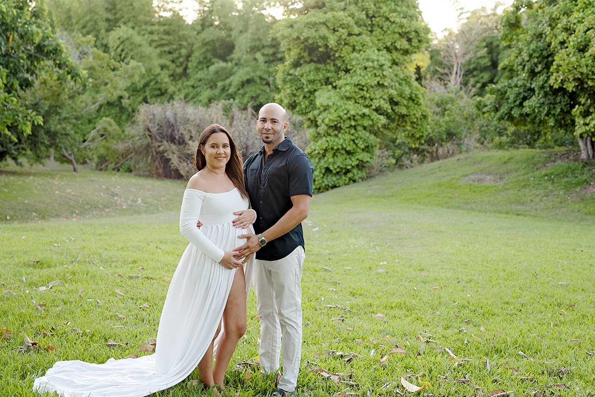 maternity-pregnancy-photographer-san-juan-puerto-rico--white-dress-gown-long-sleeve-fotografa-maternidad-embarazo-20.jpg