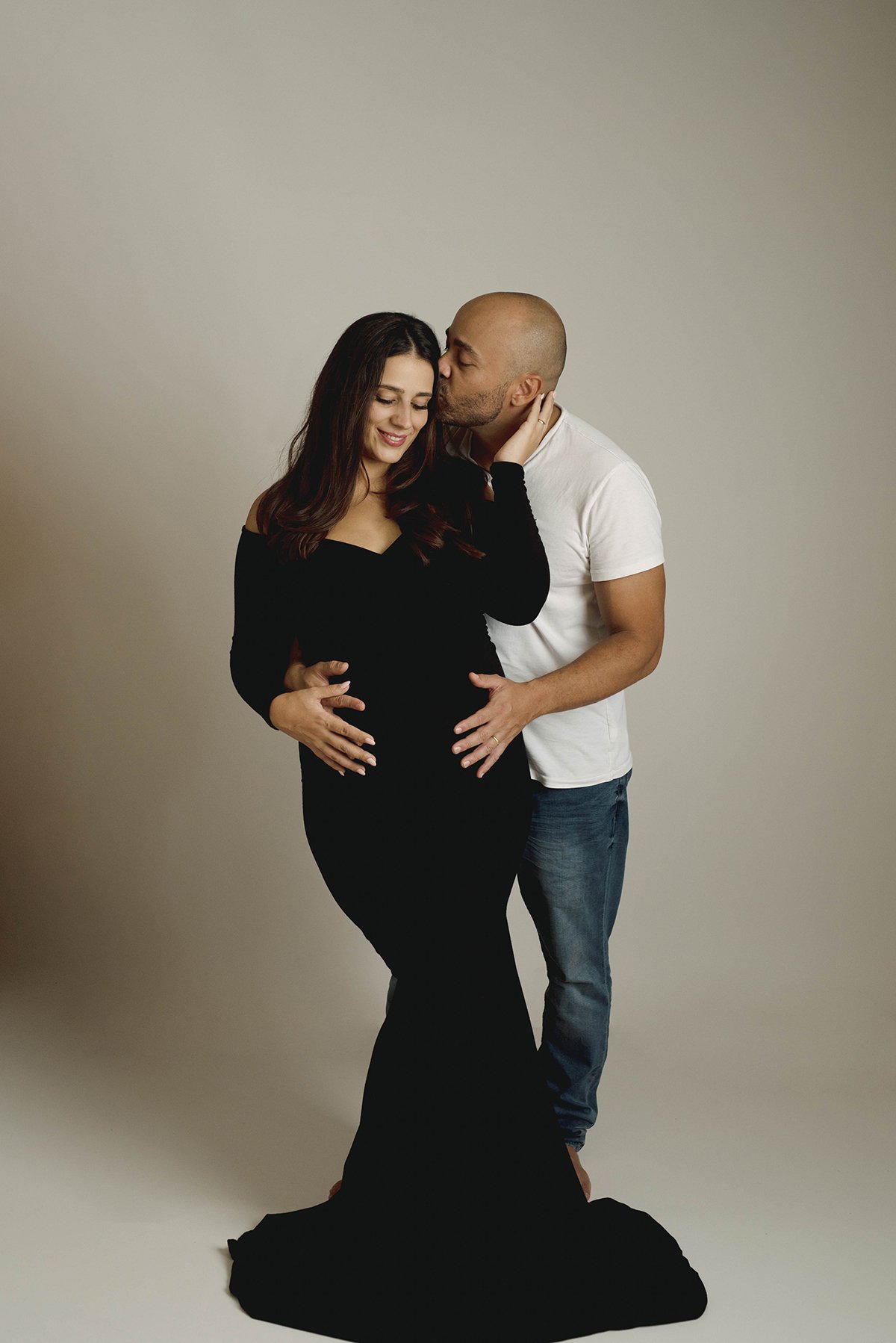 maternity-pregnancy-photographer-san-juan-puerto-rico-black-dress-gown-long-sleeve-fotografa-maternidad-embarazo-04.jpg