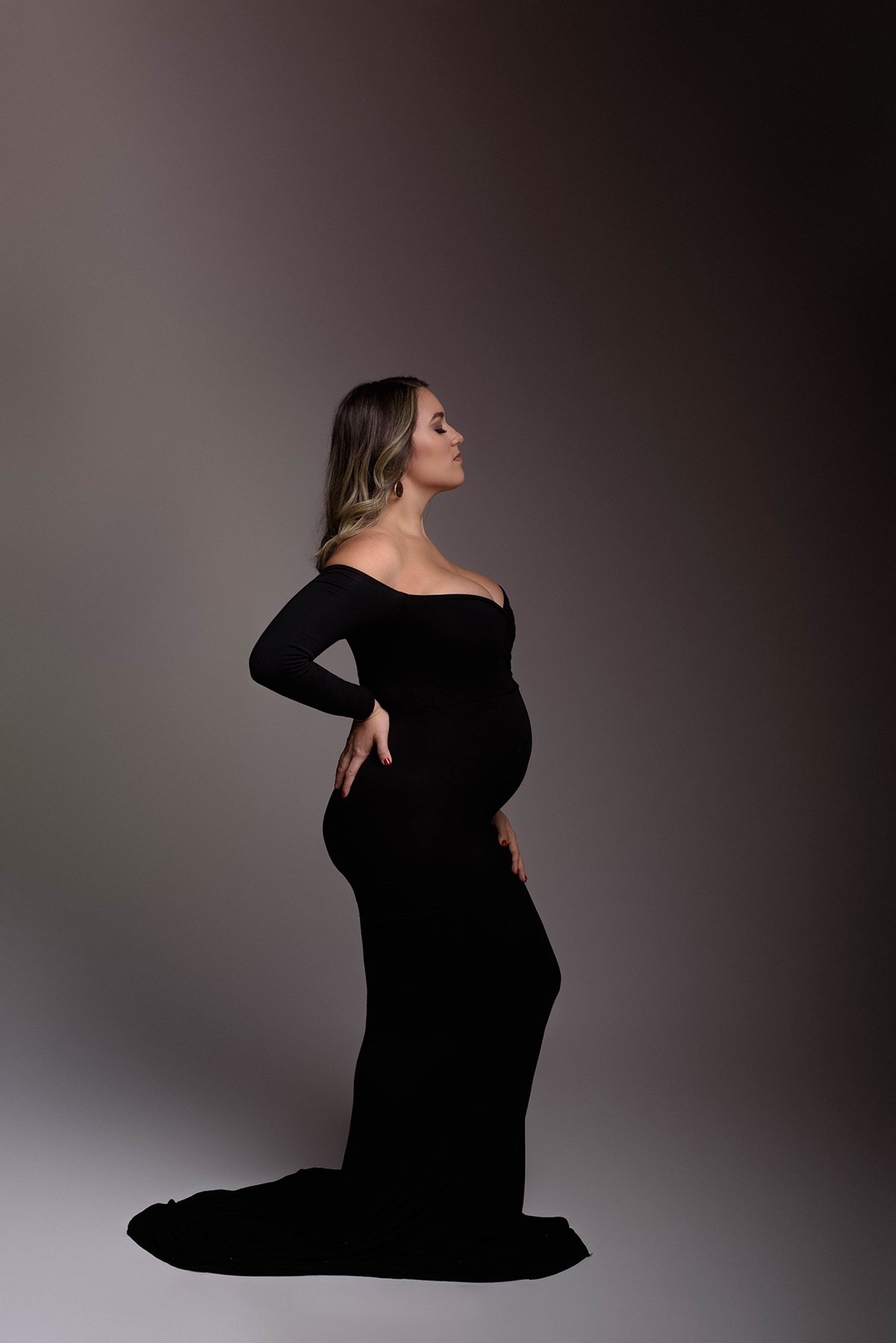 maternity-pregnancy-photographer-san-juan-puerto-rico-black-dress-gown-long-sleeve-fotografa-maternidad-embarazo-06.jpg