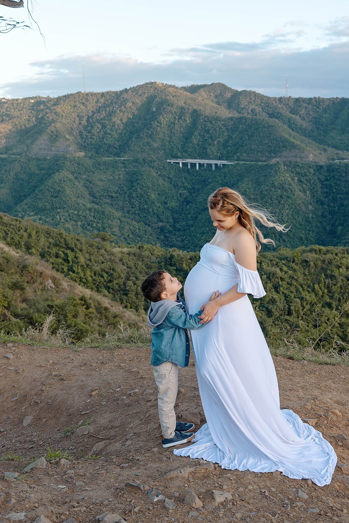 maternity-pregnancy-photographer-san-juan-puerto-rico-white-dress-gown-droop-sleeve-fotografa-maternidad-embarazo-03.jpg