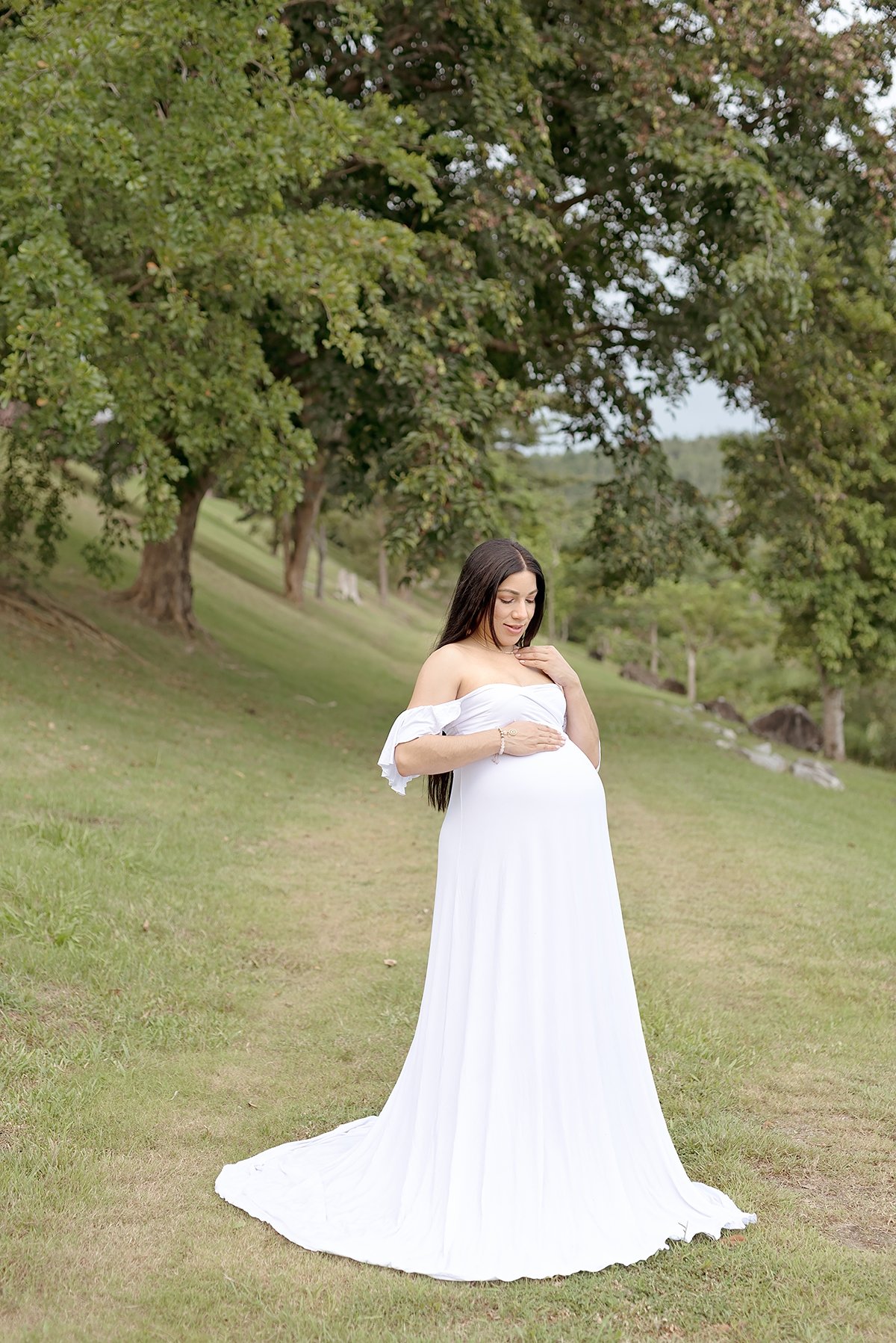 maternity-pregnancy-photographer-san-juan-puerto-rico-white-dress-gown-droop-sleeve-fotografa-maternidad-embarazo-07.jpg
