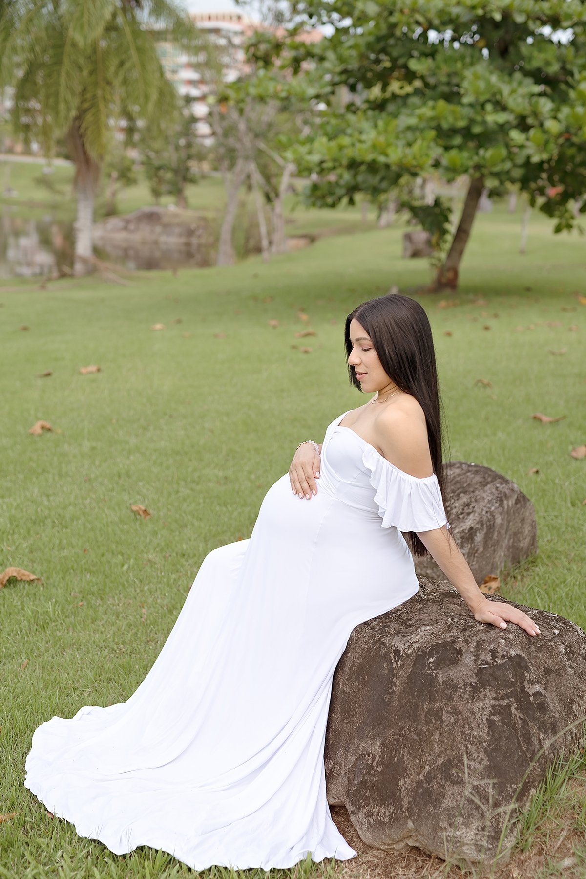 maternity-pregnancy-photographer-san-juan-puerto-rico-white-dress-gown-droop-sleeve-fotografa-maternidad-embarazo-08.jpg