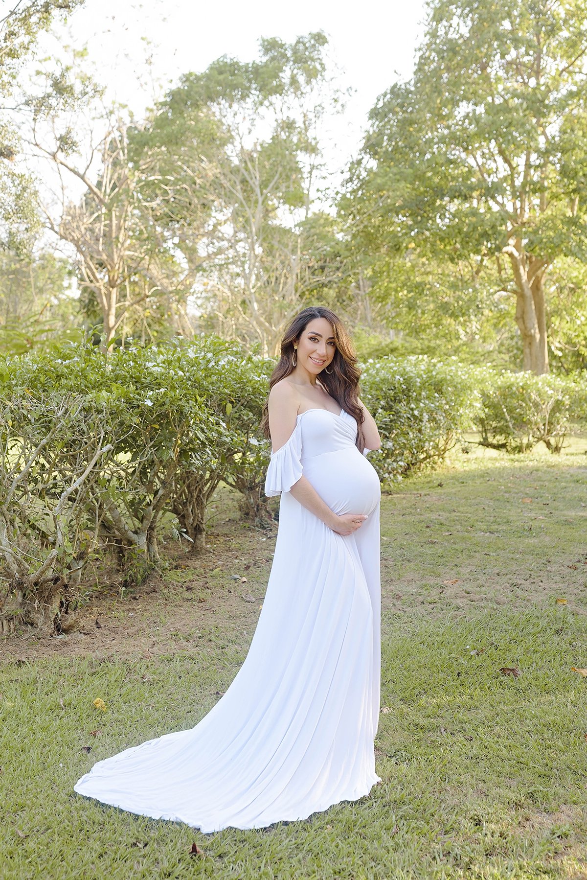 maternity-pregnancy-photographer-san-juan-puerto-rico-white-dress-gown-droop-sleeve-fotografa-maternidad-embarazo-16.jpg