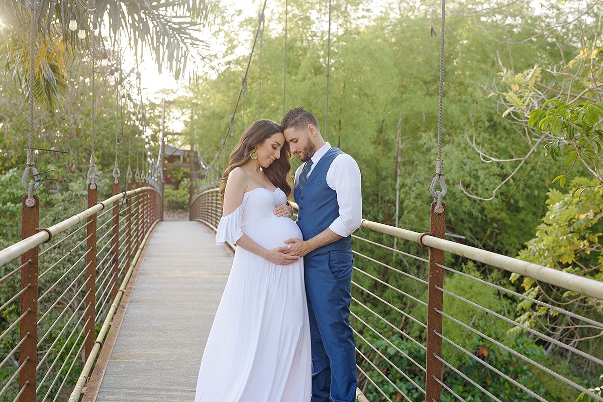 maternity-pregnancy-photographer-san-juan-puerto-rico-white-dress-gown-droop-sleeve-fotografa-maternidad-embarazo-18.jpg