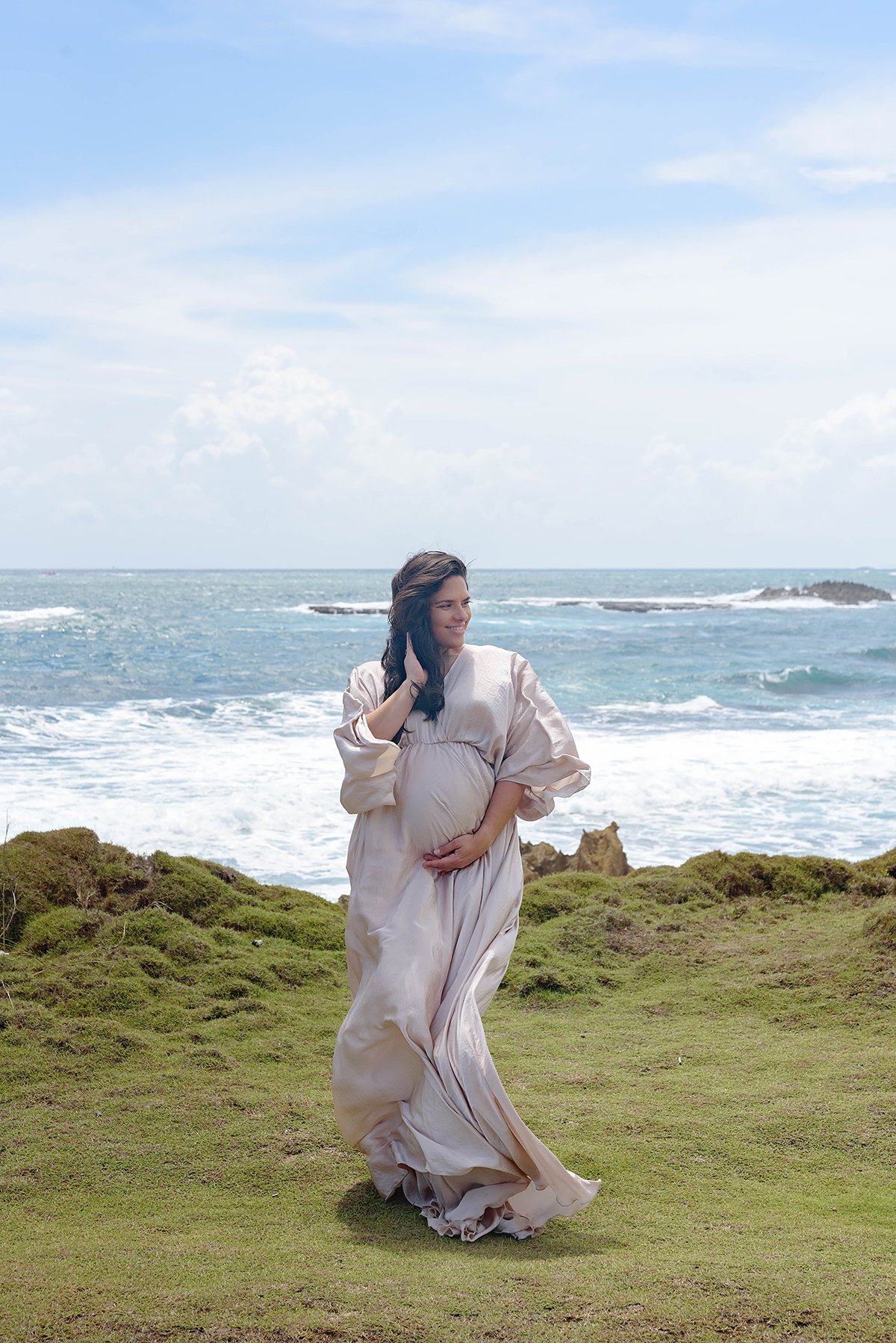 maternity-pregnancy-photographer-san-juan-puerto-rico-sand-dress-gown-long-sleeve-fotografa-maternidad-embarazo-01.jpg