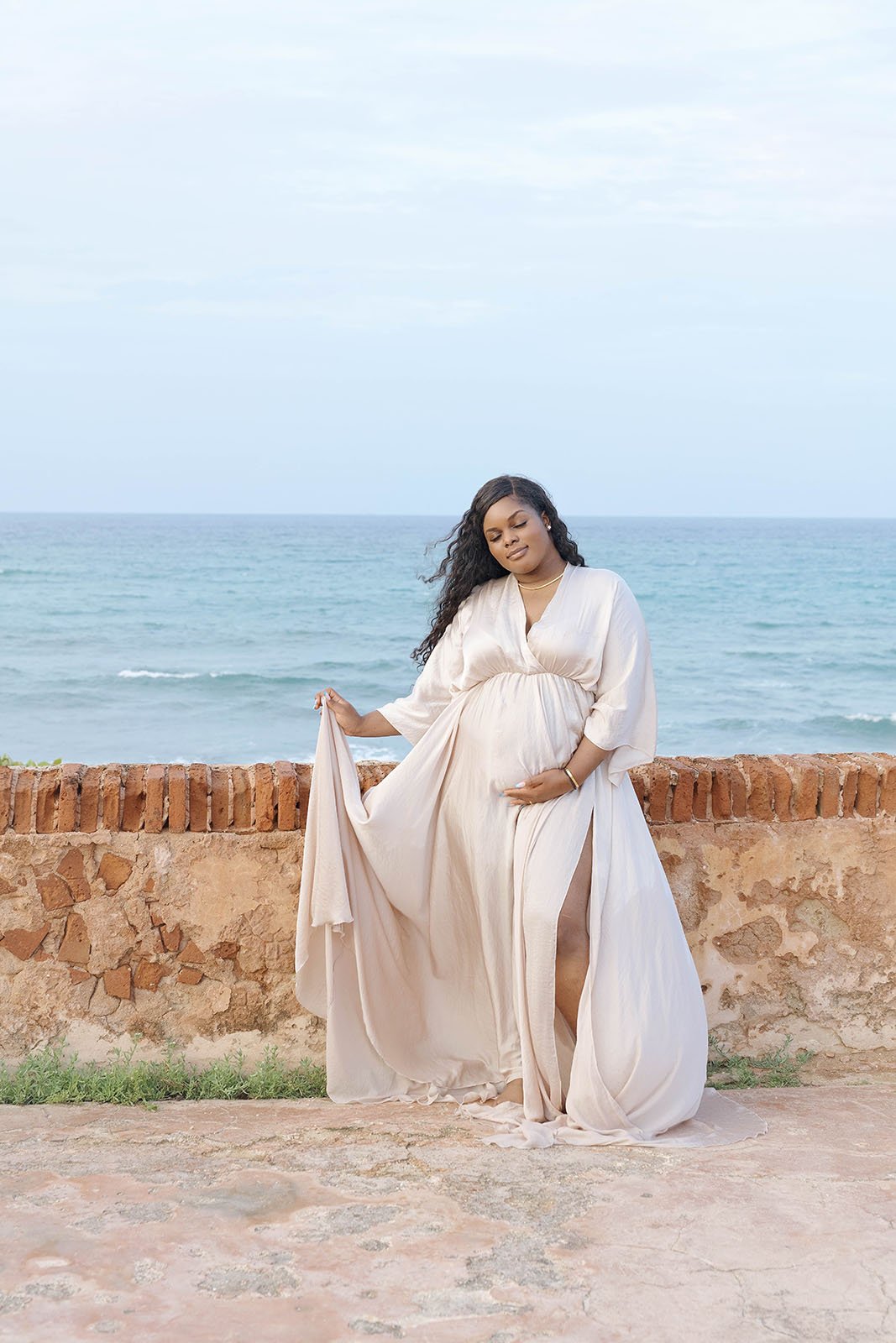 maternity-pregnancy-photographer-san-juan-puerto-rico-sand-dress-gown-long-sleeve-fotografa-maternidad-embarazo-08.jpg