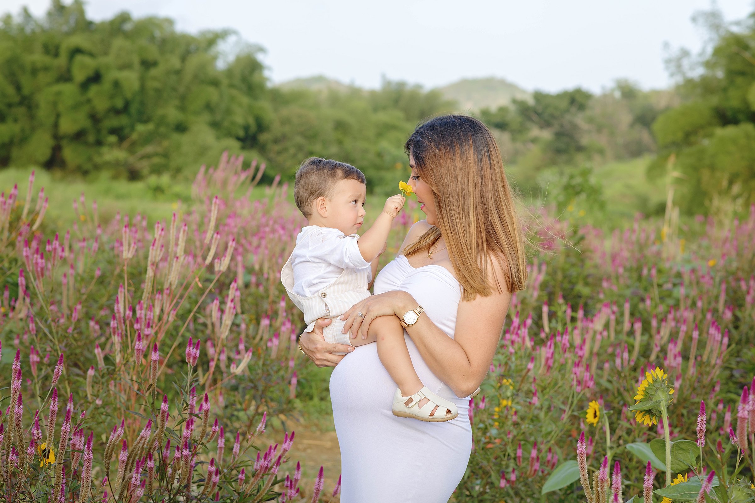 maternity-pregnancy-photographer-san-juan-puerto-rico-white-dress-gown-strapless-fotografa-maternidad-embarazo-03.jpg