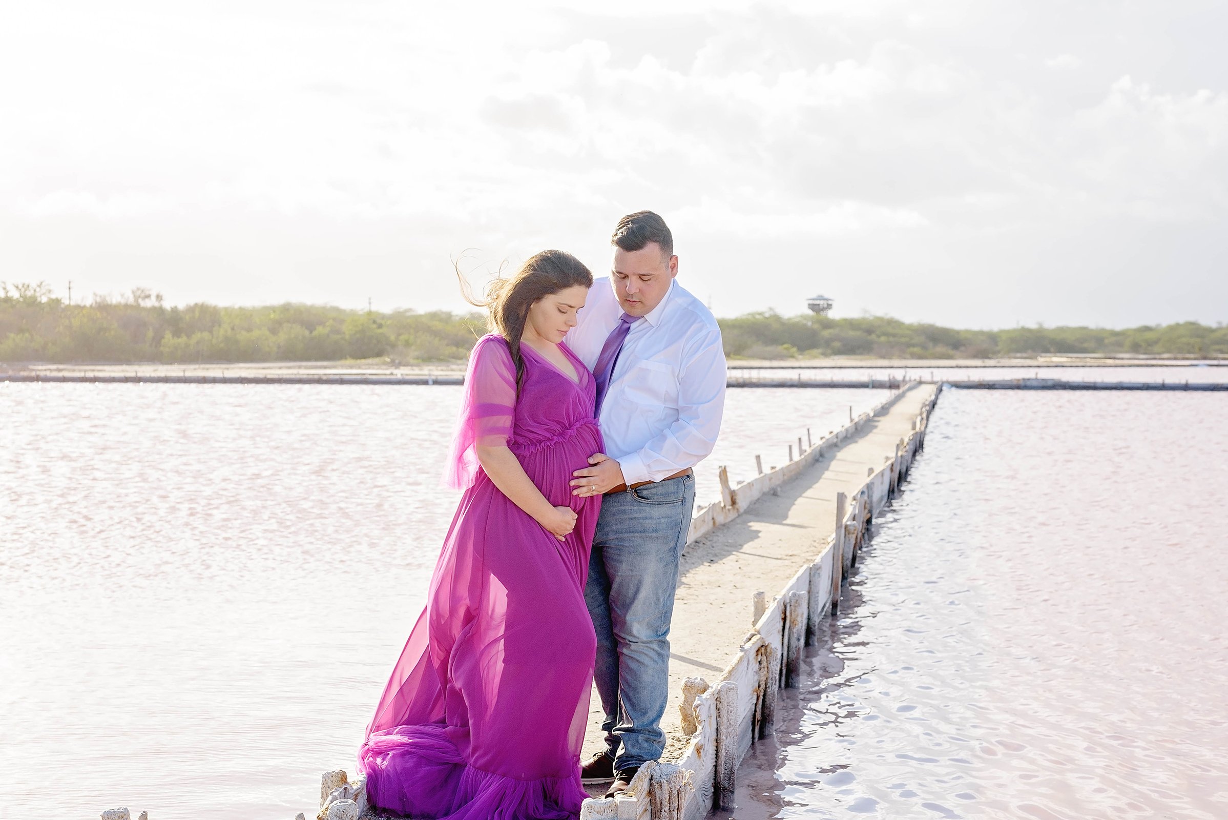 maternity-pregnancy-photographer-san-juan-puerto-rico-magenta-dress-gown-short-sleeve-fotografa-maternidad-embarazo-06.jpg