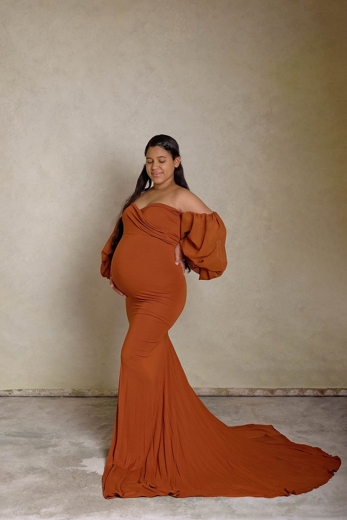 maternity-pregnancy-photographer-san-juan-puerto-rico-orange-dress-gown-long-sleeve-fotografa-maternidad-embarazo-01.jpg