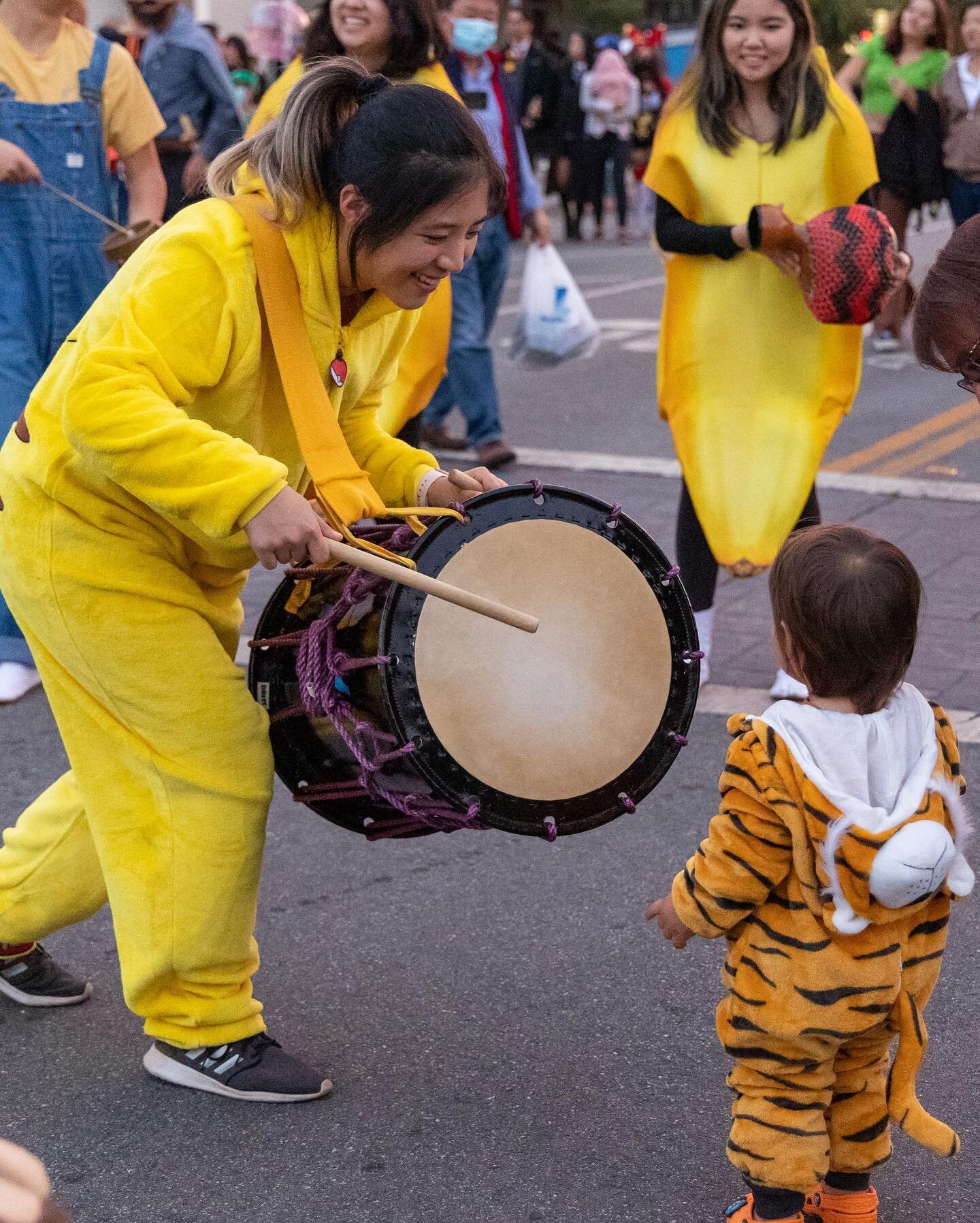 Halloween in Japantown is next week! Join us Halloween night from 4:30-7:30 for some trick-or-treating through the streets of Japantown, taiko performances, arts and crafts, and so much more! Find out more at www.taiko.org/Halloween