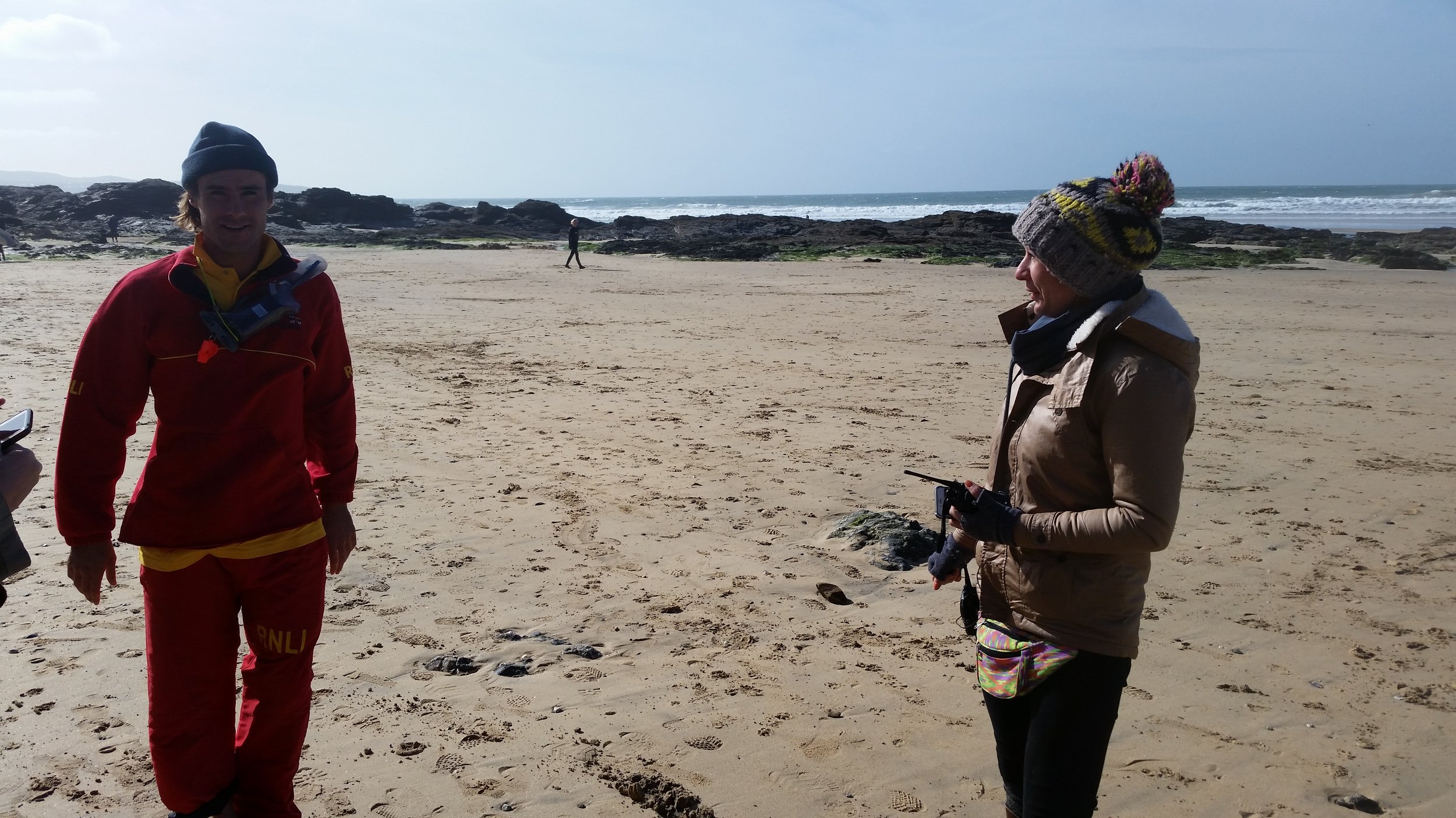 Ellie speaking to Josh, a champion longboarder!