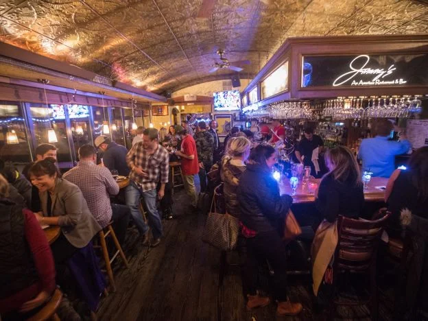 Bars We Love: Jimmy’s, Aspen (Playboy.com)