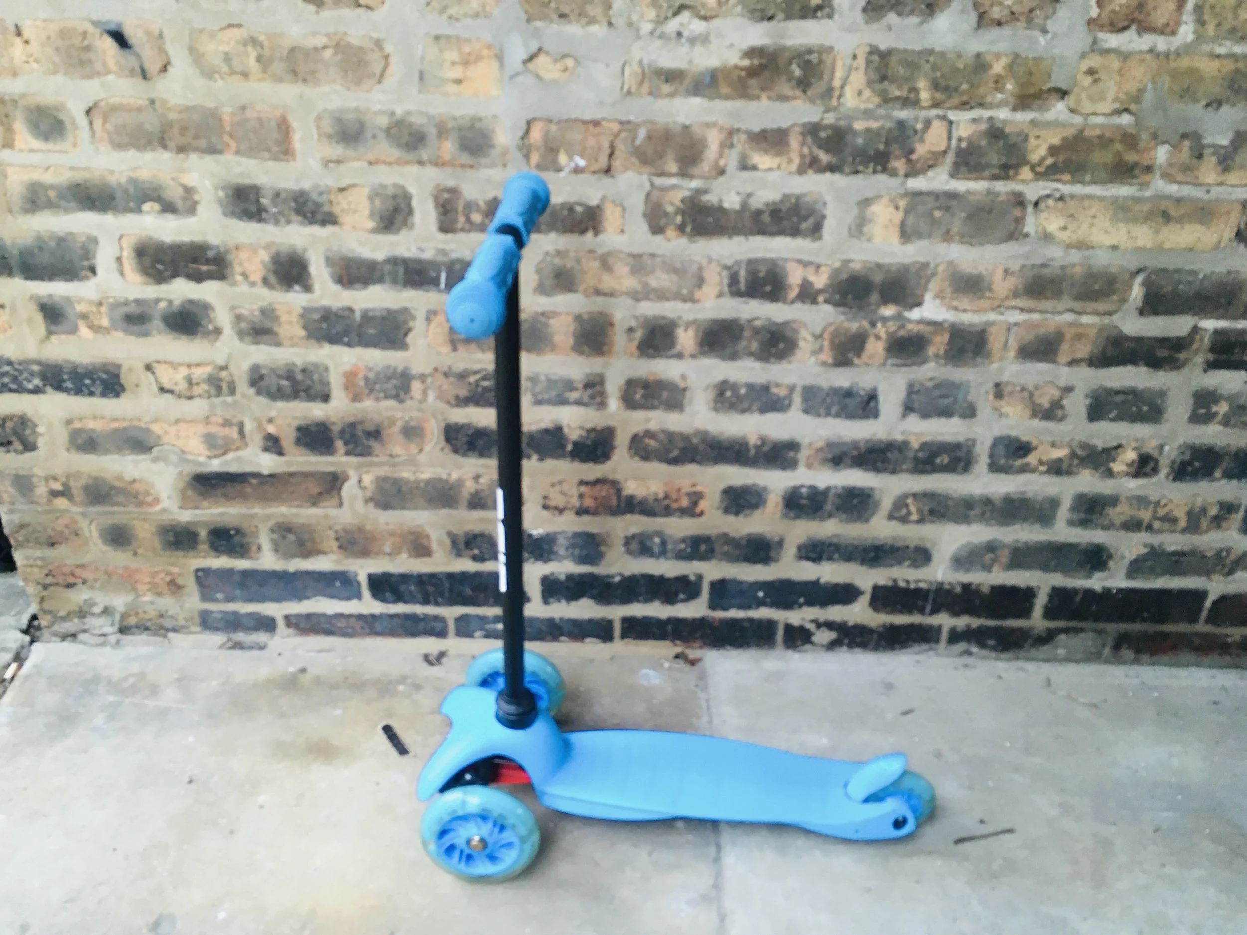 Refurbished: Mini Scooter