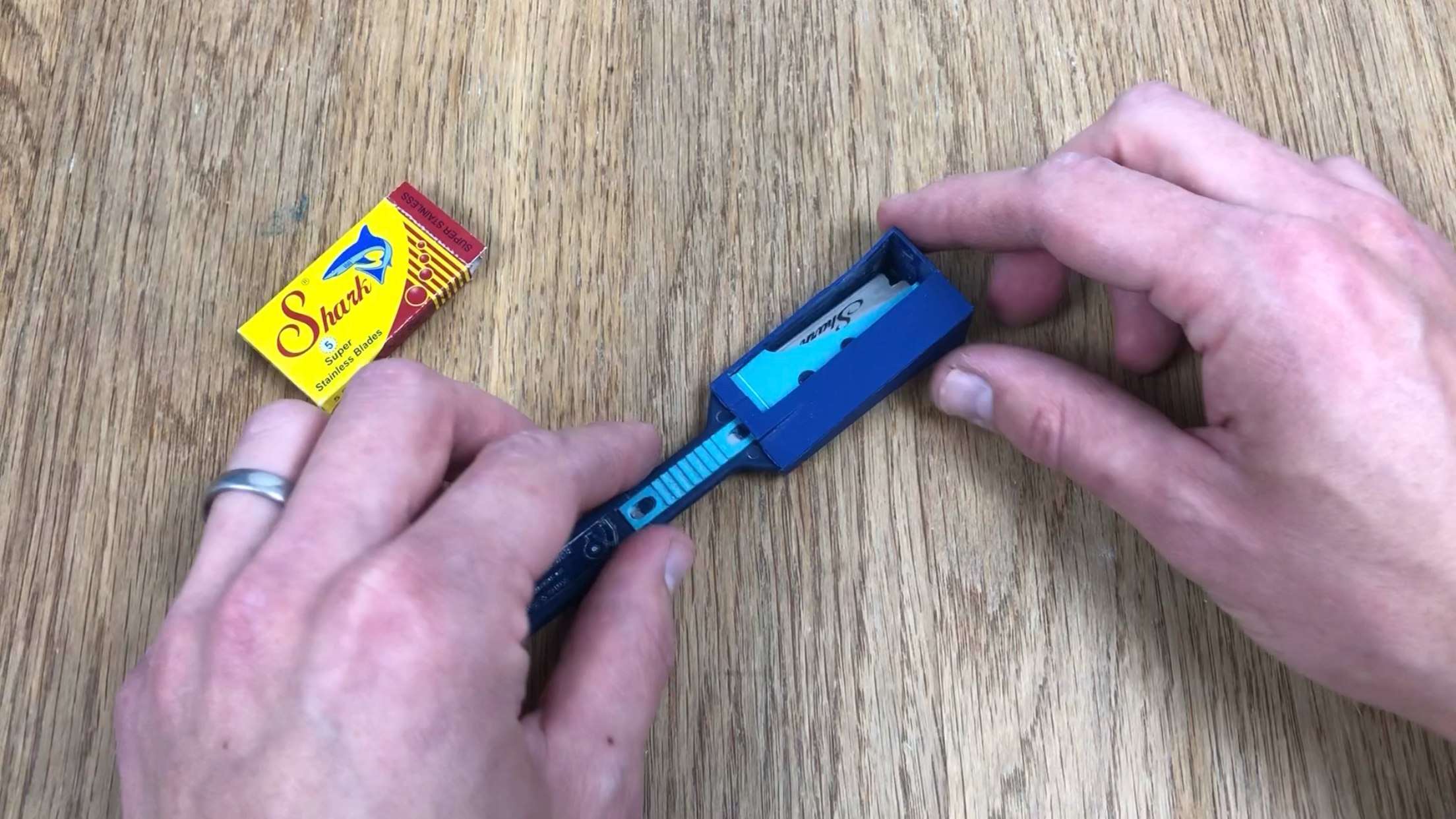 Bread Tip 118 - How to Change the Blade on your Bordelaise Grignette