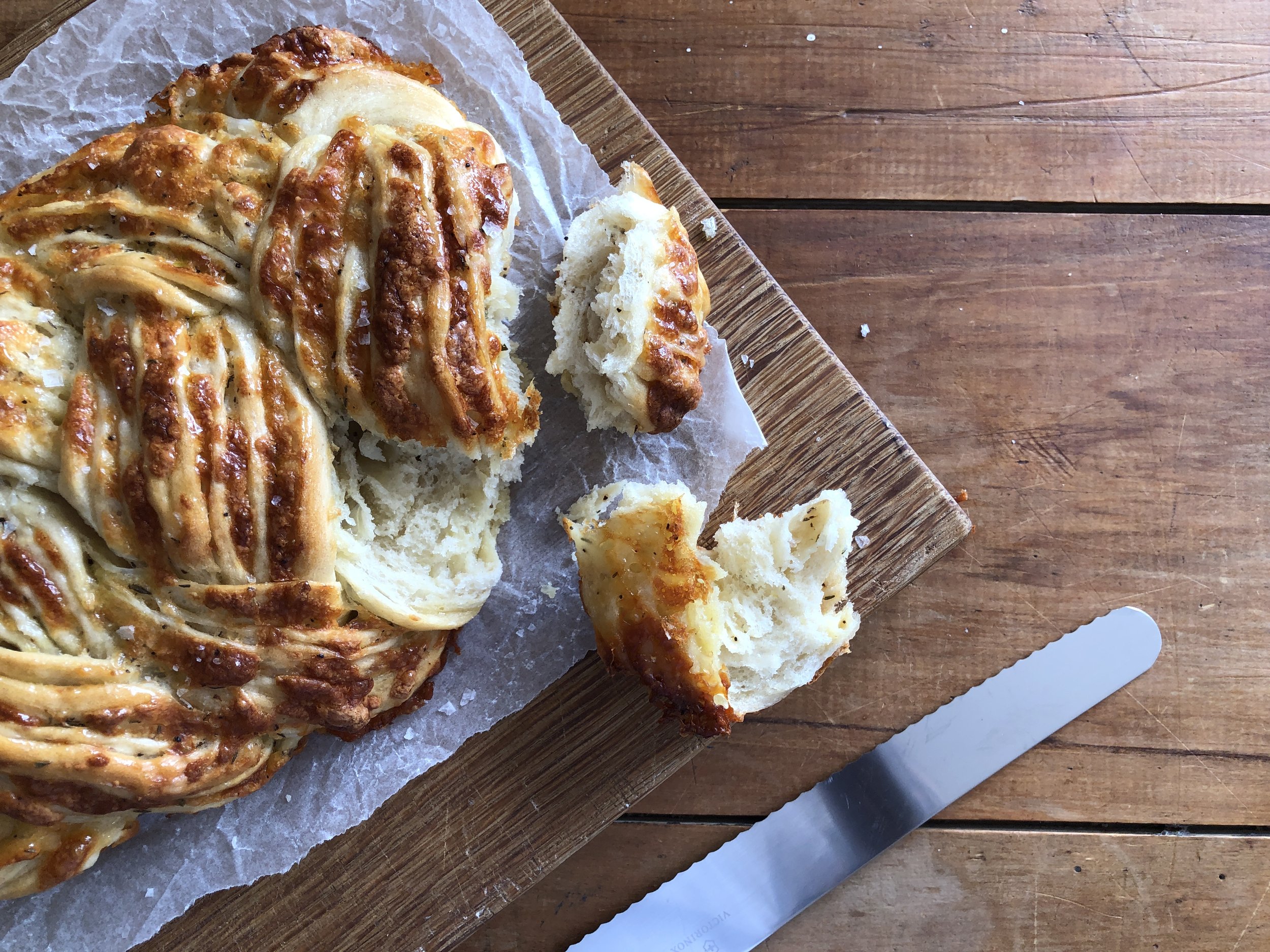 The Ultimate Cheesy Garlic Bread - The HomeBaker's Club August 2024