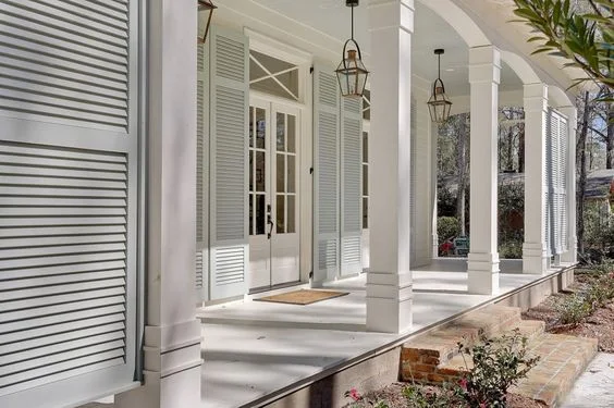 oliveexterior7.jpg