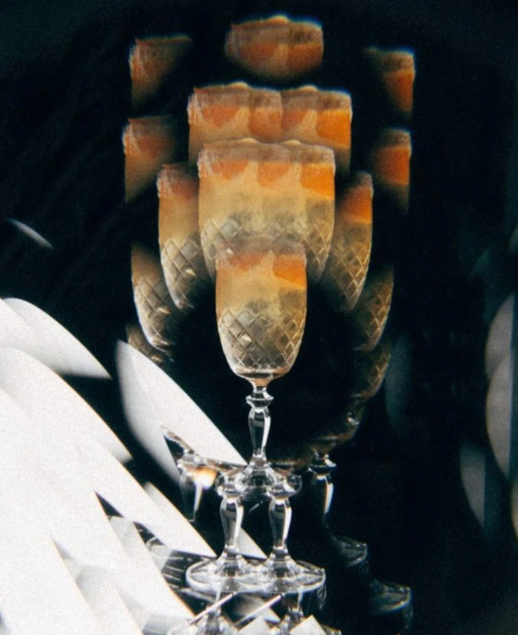 Dispatch from Bar Orso. When you join us for dinner, you may receive an exclusive invitation to preview our hidden cocktail bar as we finalize our elixirs and build the scene around you.	

#merchantroots #barorsosf #sflocal #baropening #cocktails