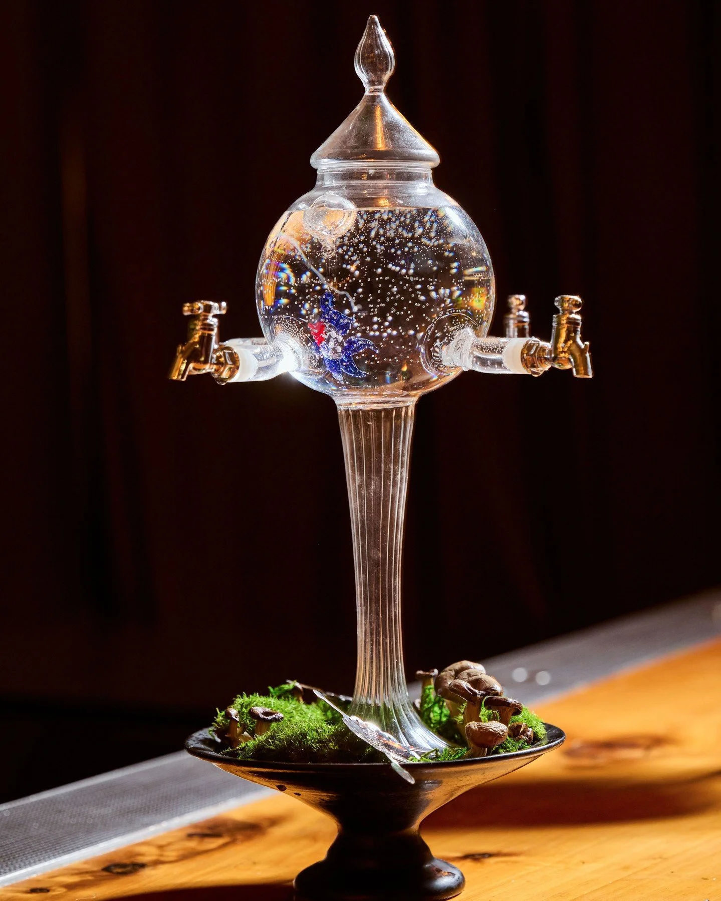 We weren't exaggerating when we promised potions, elixirs and libations at @barorsosf&hellip;join us for a pre-dinner drink or make it your whole evening.	

#merchantroots #barorsosf #cocktails #craftcocktail #speakeasy