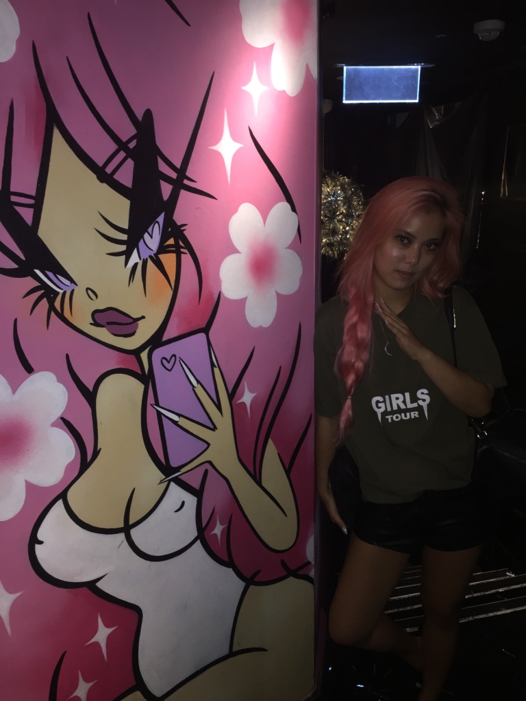 Fri 6/1/17 - Posing with my art doppelganger as drawn by the one and only Bei Badgirl , this bad binch is up at the Marlborough Hotel Newtown, on the right side of the entrance down into Tokyo Sing Song