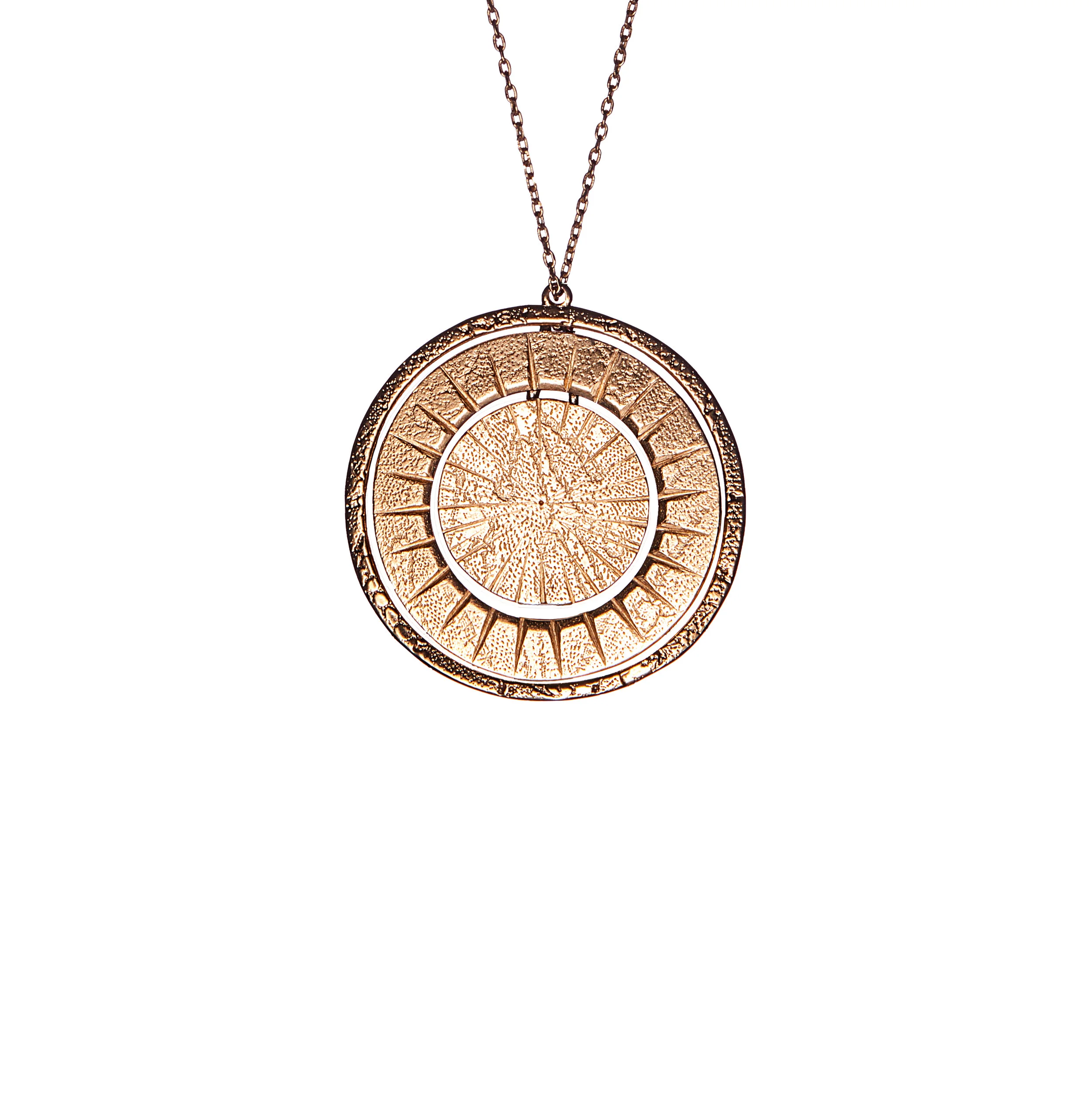 Collier-soleil-3-clarajasmine-ss18-web copie.jpg