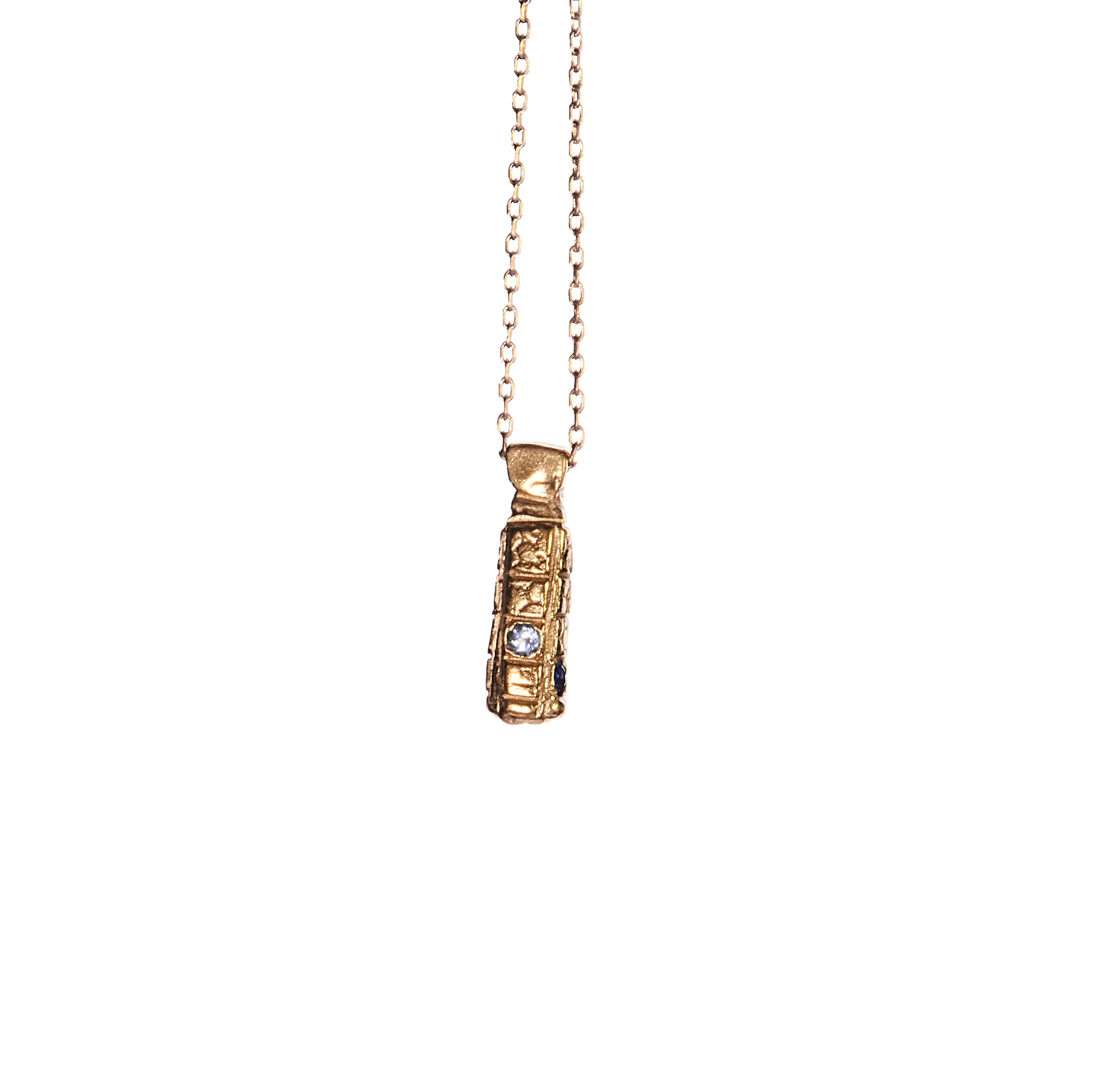 Collier-totem-topas-clarajasmine-web.jpg
