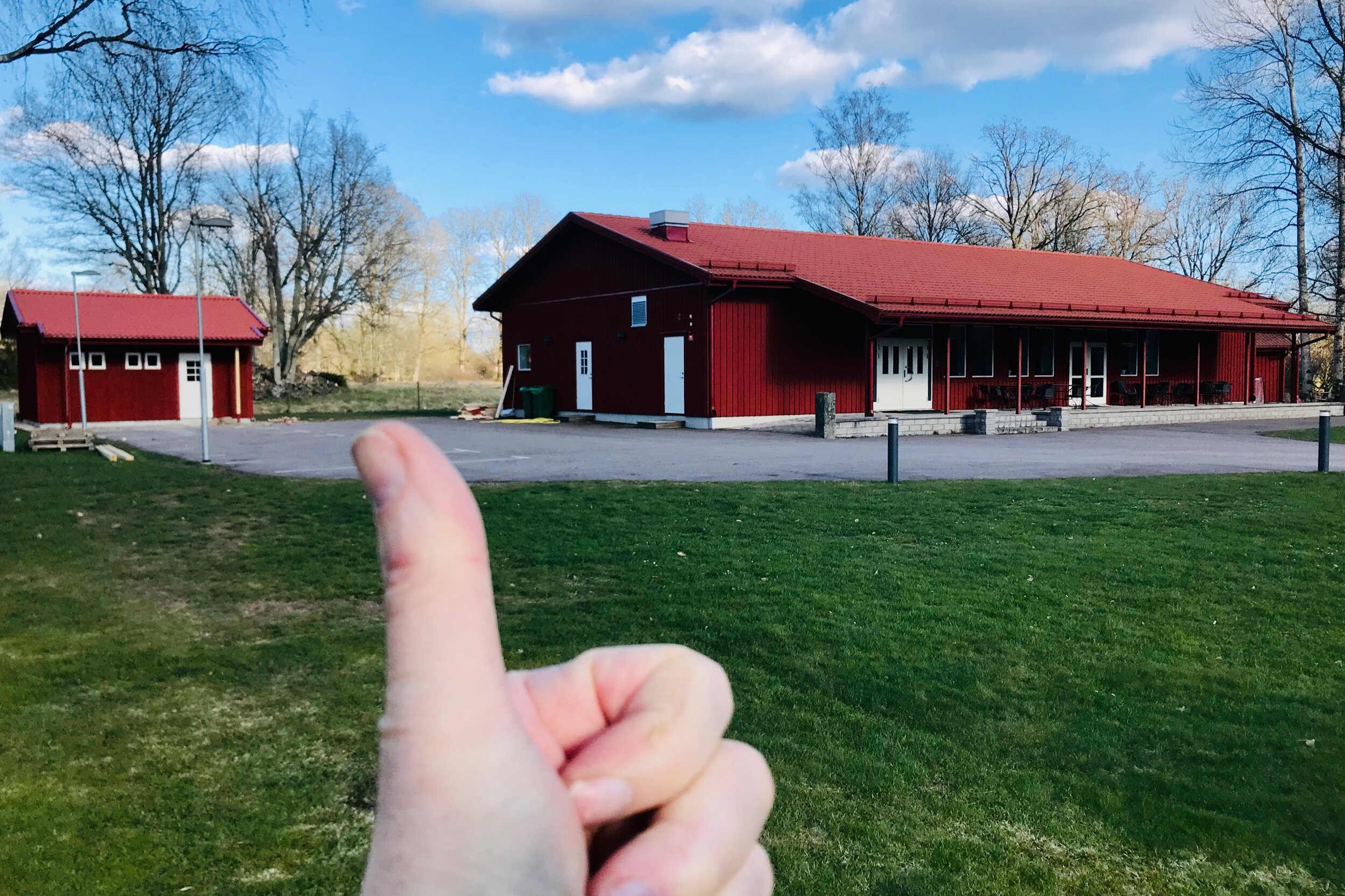 23/4 Tummen upp för vår digitala lanthandel