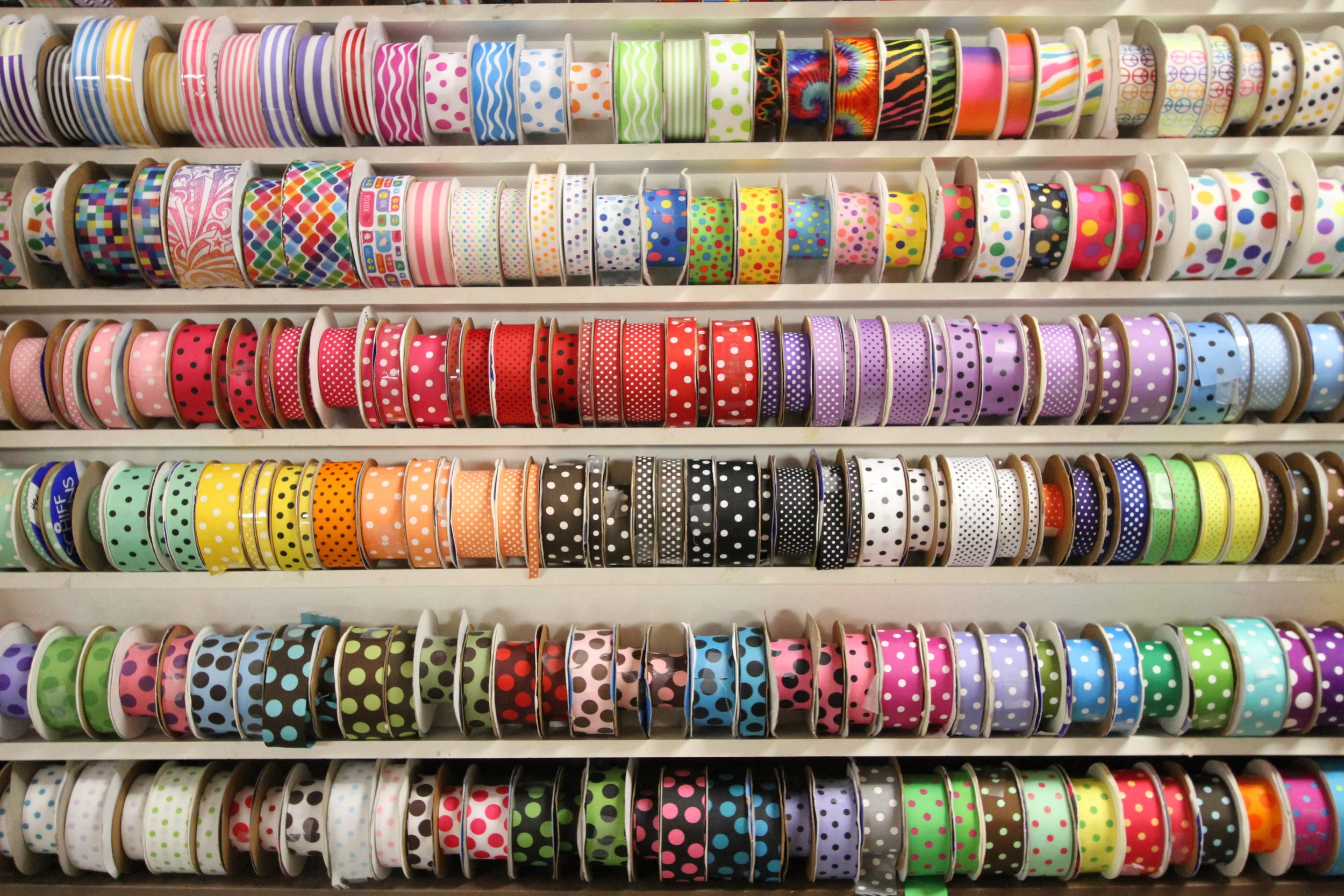 Ribbon — Mill Outlet Village